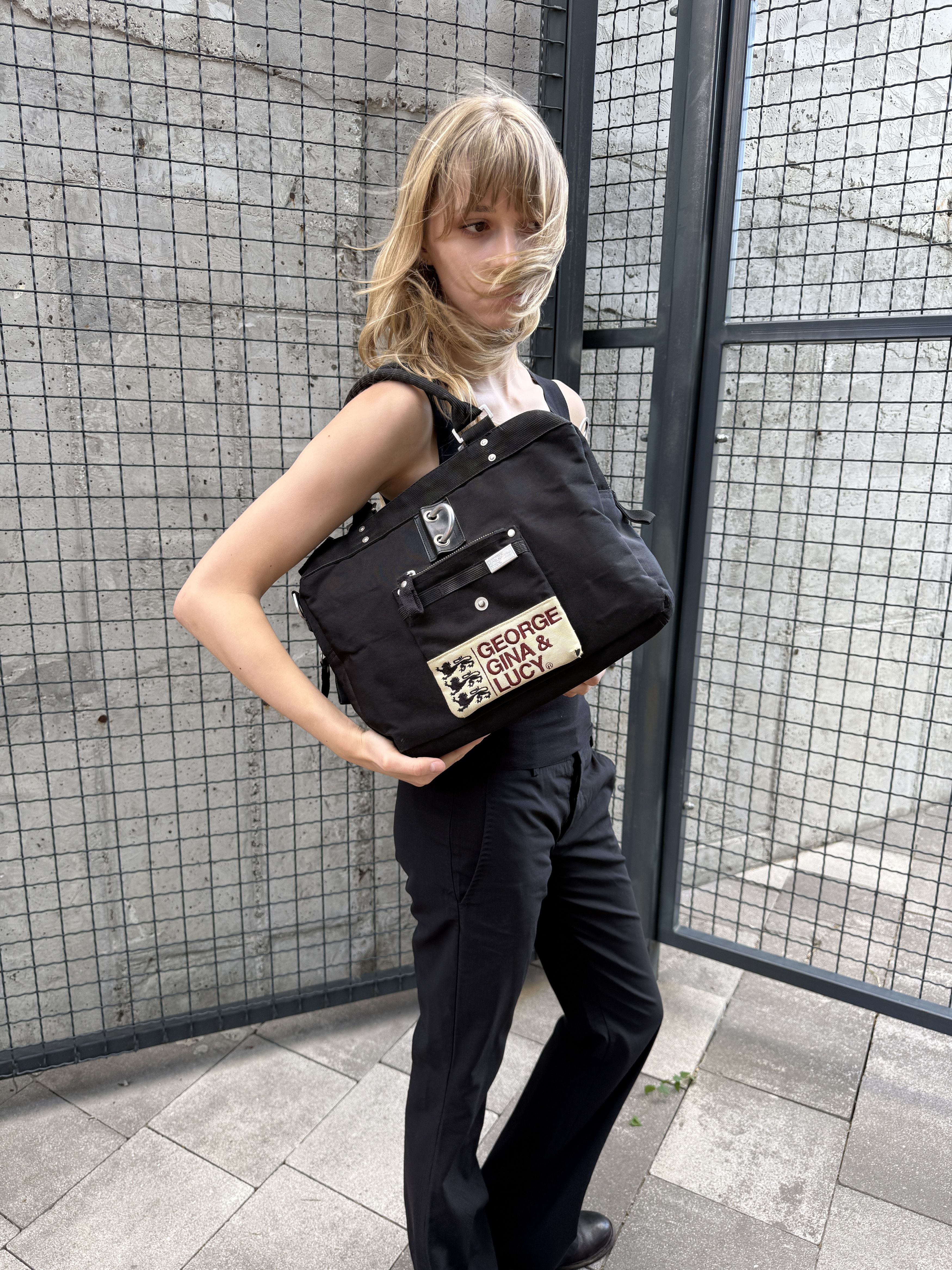 George Gina & Lucy Vintage Y2K George Gina & Lucy Hot Bakerboy Shoulder Bag Size ONE SIZE - 3 Thumbnail
