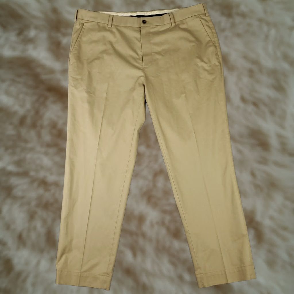 Brooks Brothers Brooks Brothers Pants Mens 42x30 Beige Regular Flat Front Chino Trousers Size US 42 / EU 58 - 1 Thumbnail