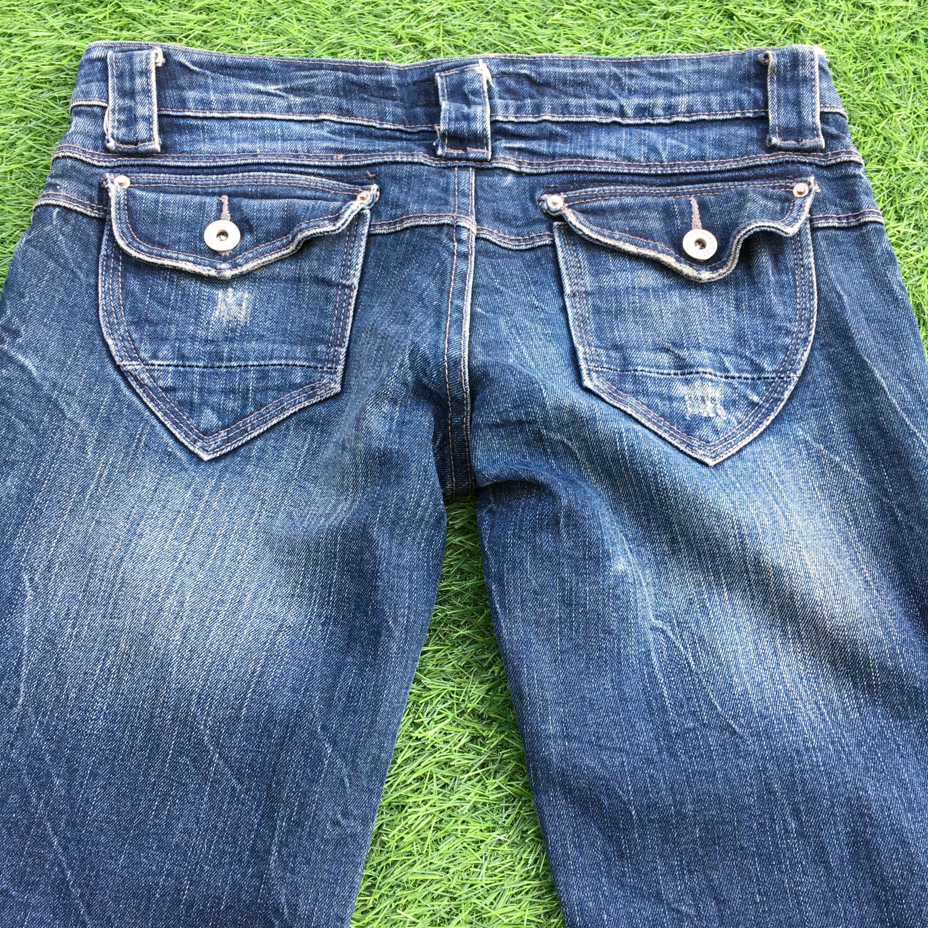 Japanese Brand Low Rise Distressed Flare Jeans D-1187 Size US 29 - 4 Thumbnail