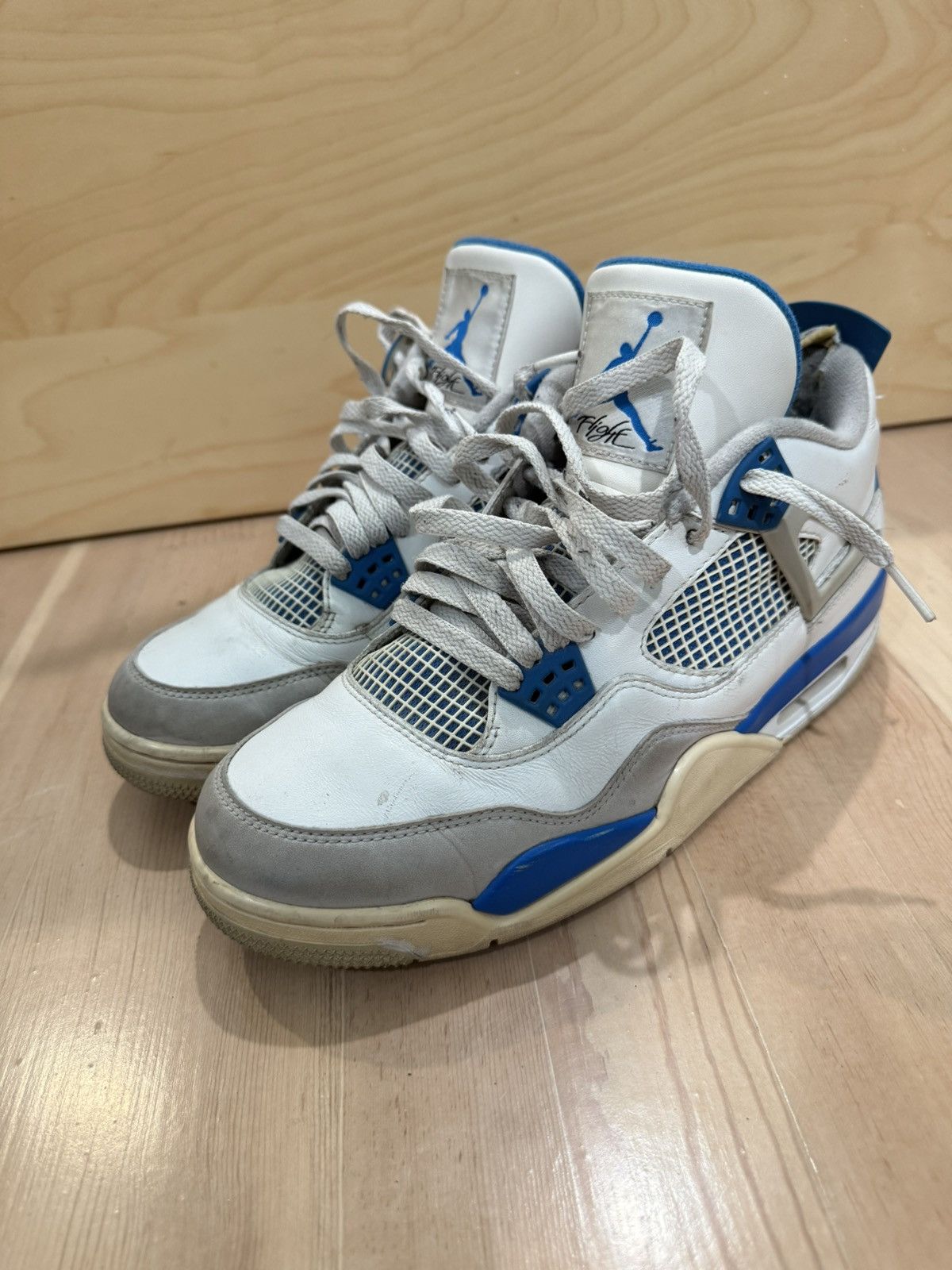 Jordan Brand 2012 Jordan 4 military blue Size US 9.5 / EU 42-43 - 2 Thumbnail