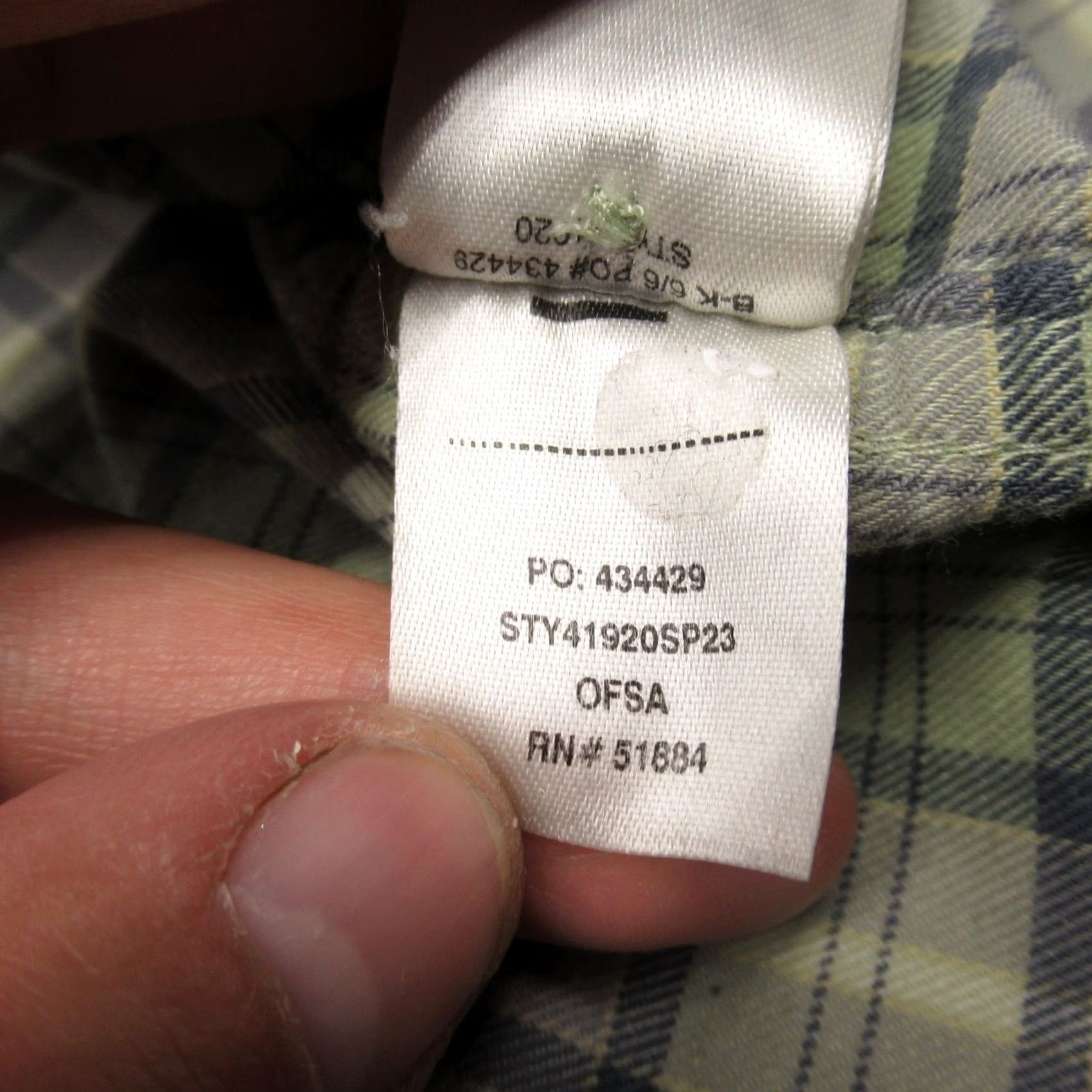 Patagonia Patagonia Shirt Men XL Green Plaid Long Sleeve Button-Up Casual Outdoor Breathable Quick Dry UV Roll Tab Size US XL / EU 56 / 4 - 6 Thumbnail