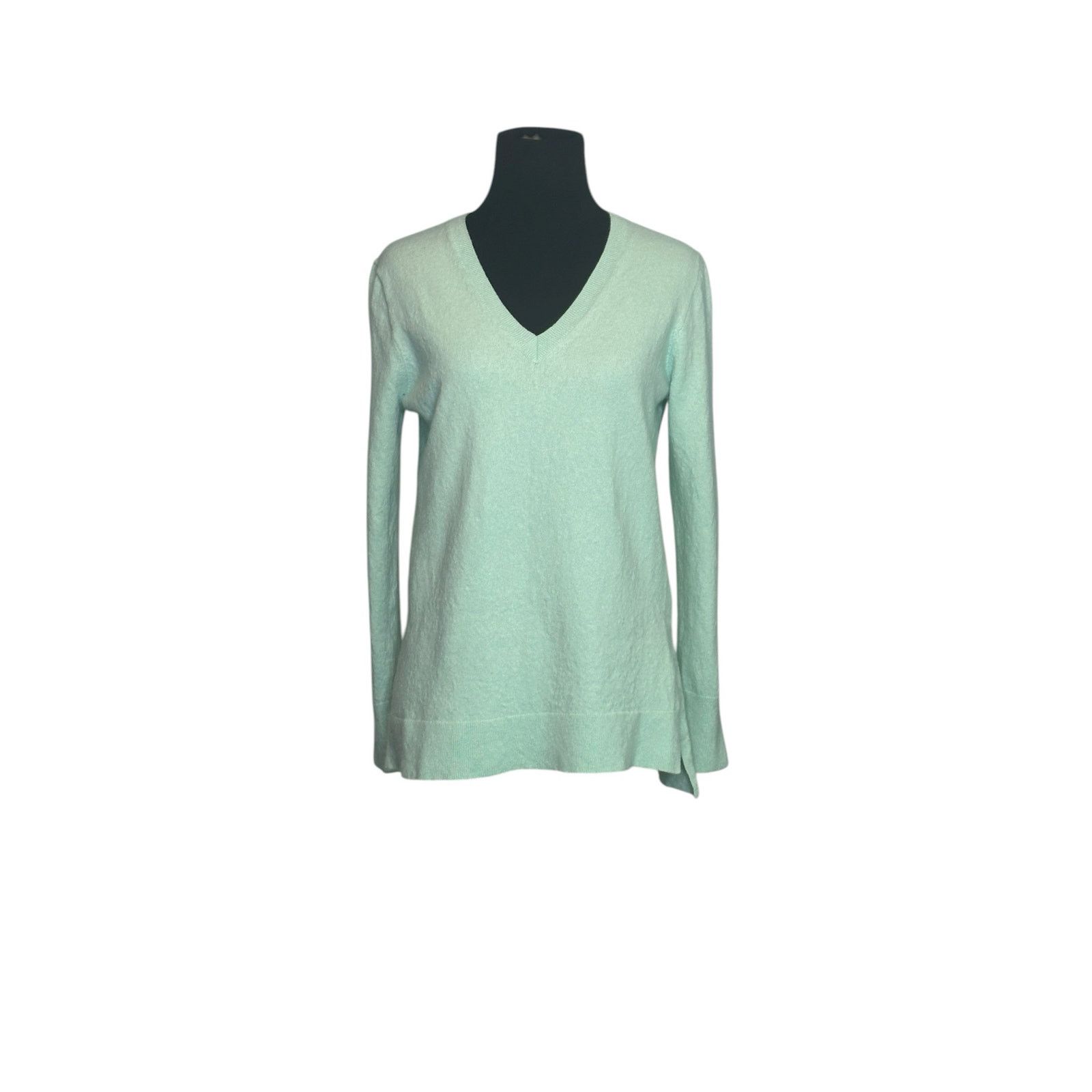 J.Crew J.Crew light aqua blue long sleeves sweater size Small Size S / US 4 / IT 40 - 10 Thumbnail