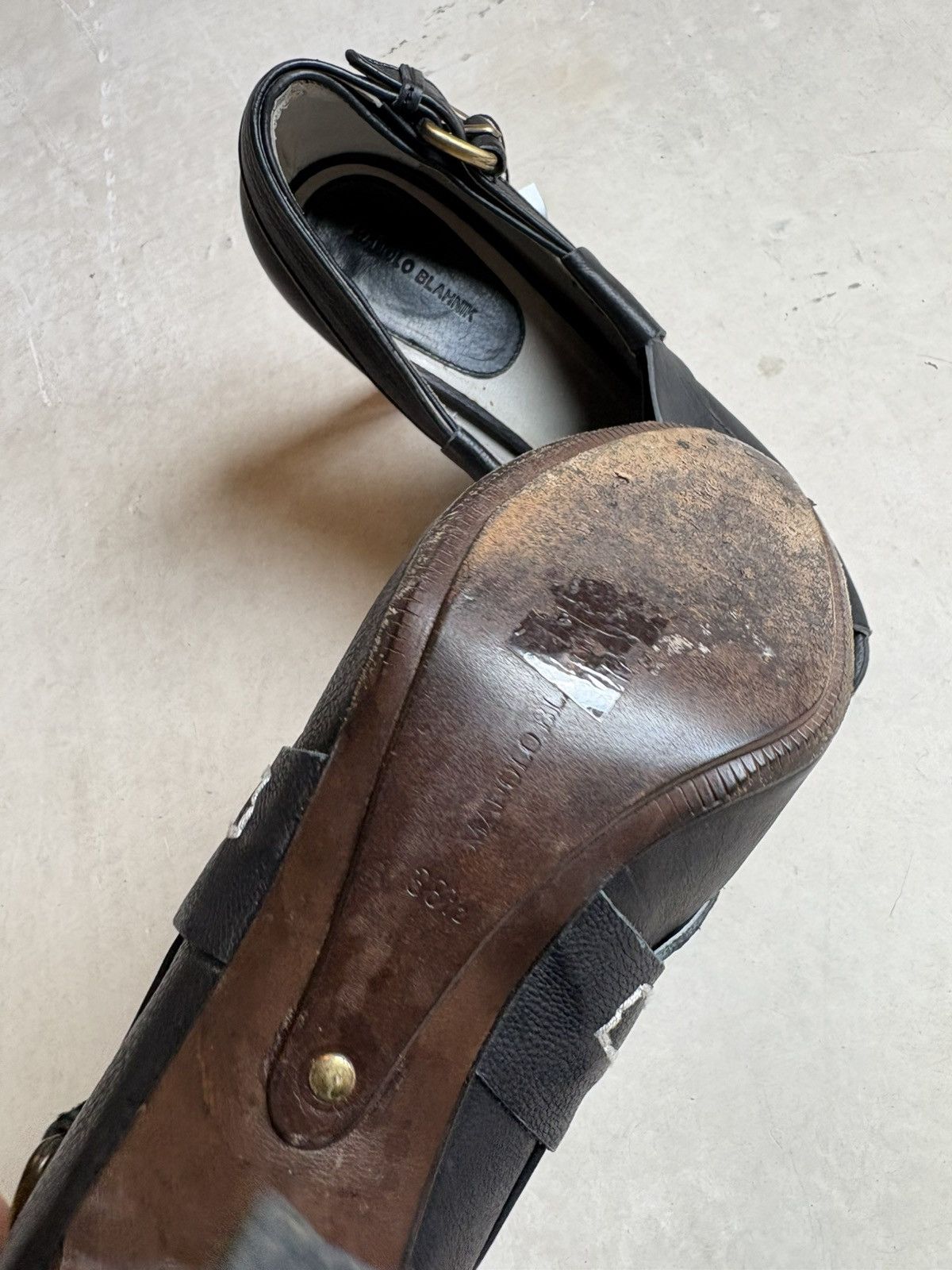 Manolo Blahnik Manolo Blahnik heels Size US 9 / IT 39 - 8 Thumbnail