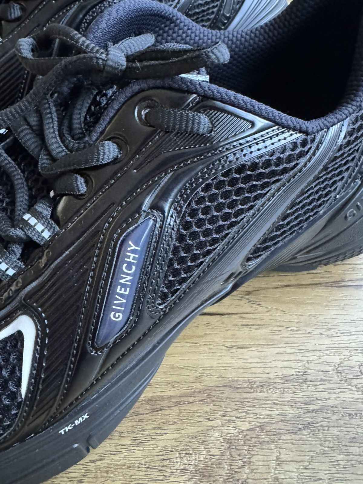 Givenchy Givenchy TK-MX Runners Size US 10.5 / EU 43-44 - 6 Thumbnail