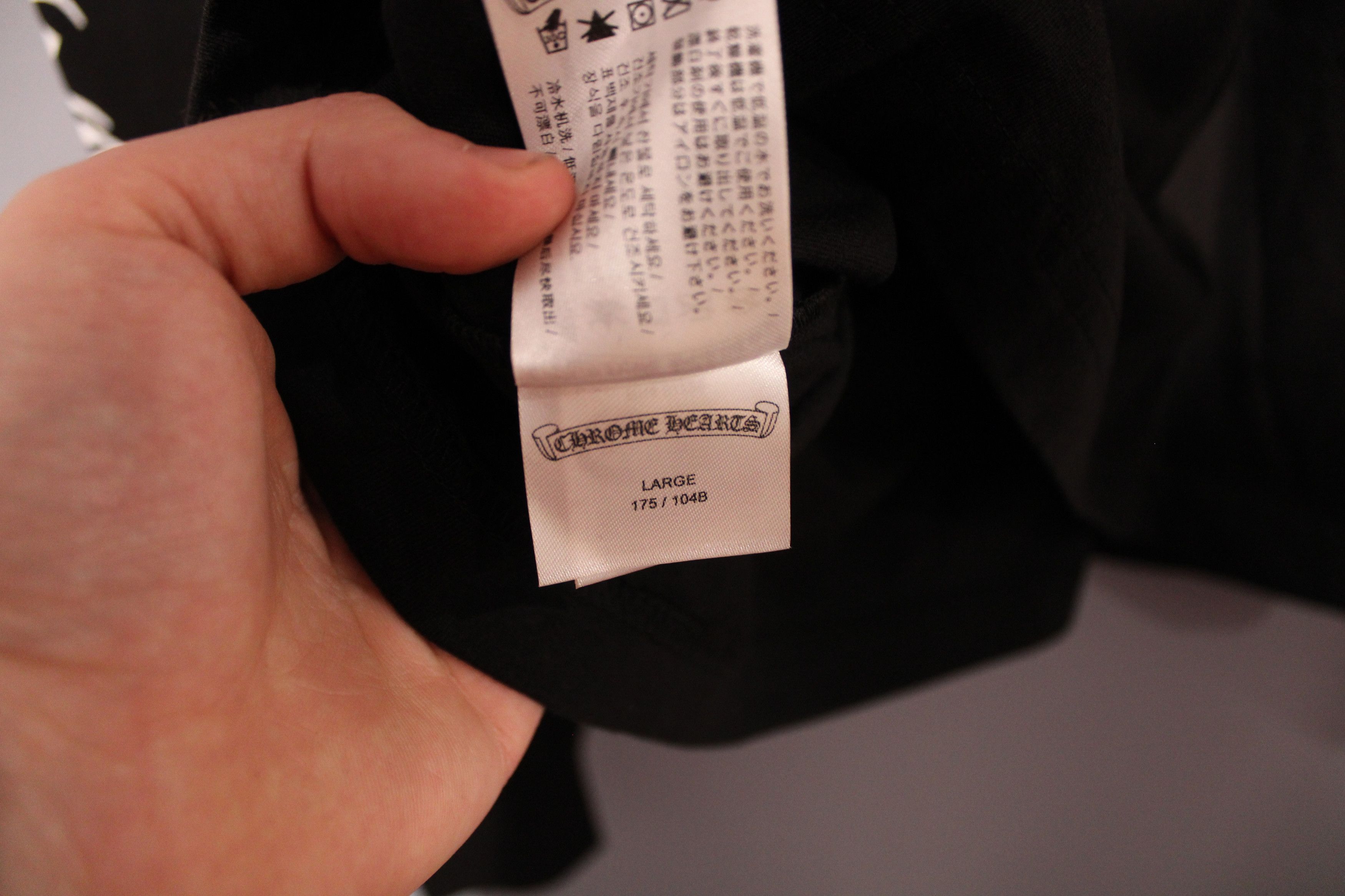 Chrome Hearts CHROME HEARTS SCROLL LABEL FUCK YOU BLACK LONG SLEEVE Size US L / EU 52-54 / 3 - 4 Thumbnail