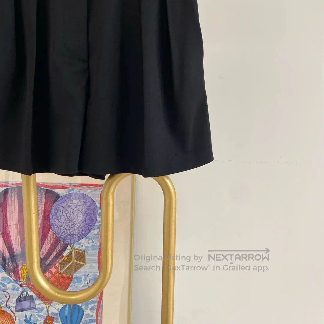 Miu Miu black miu miu shorts size 38. Size US 38 / EU 54 - 5 Thumbnail