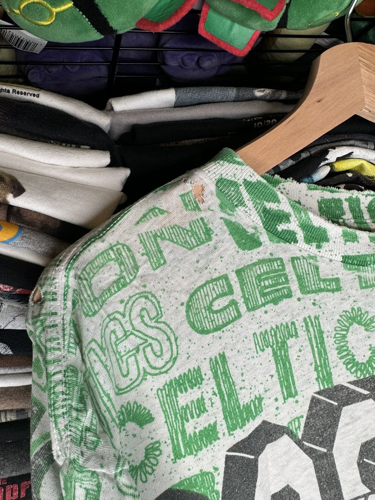 NBA × Vintage Vintage 1992 Boston Celtics Official Fan AOP XL Graphic Tee Size US XL / EU 56 / 4 - 5 Thumbnail