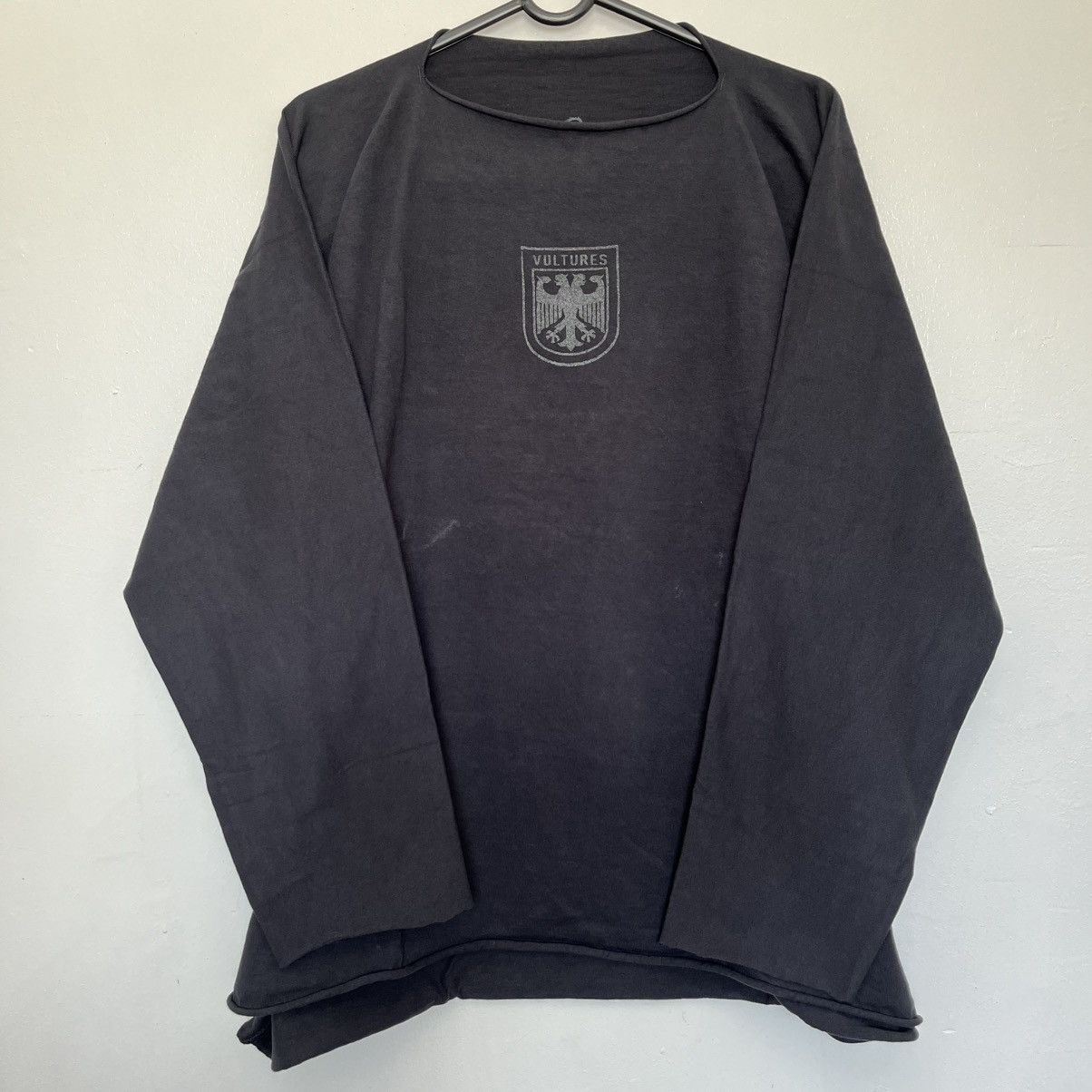 Yeezy Yeezy Vultures Long Sleeve Tee Black Size US XL / EU 56 / 4 - 2 Thumbnail