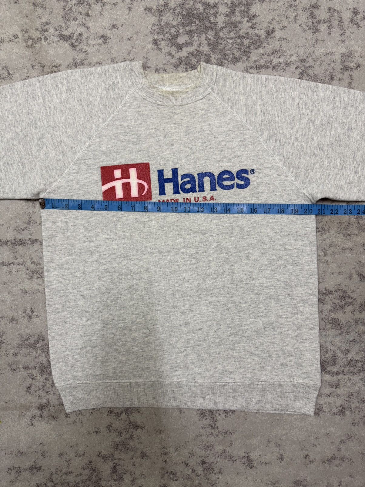 Hanes Vintage 90s Hanes Made In Usa Biglogo Crewneck Sweatshirt Size US S / EU 44-46 / 1 - 15 Thumbnail