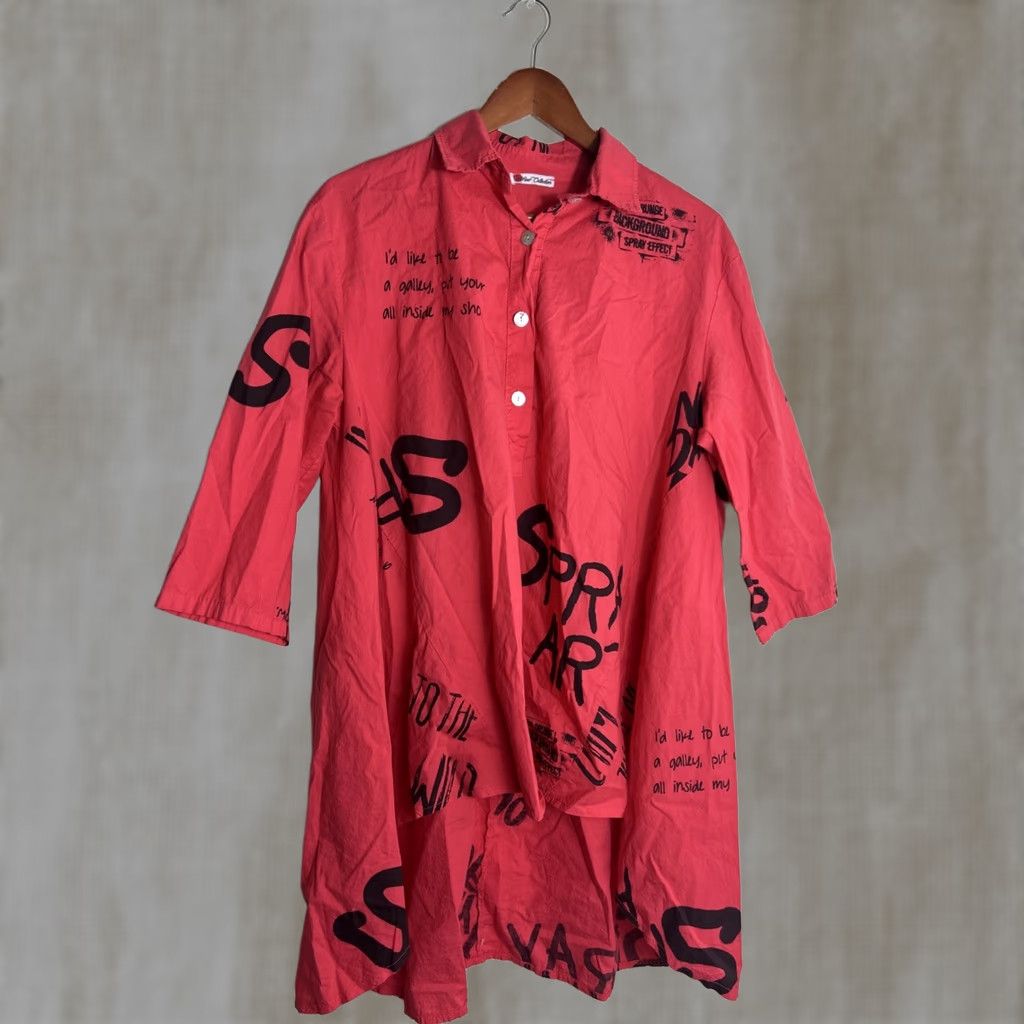 Vintage VINTAGE New Collection Blouse Red 100% Cotton XL Women Grunge Oversized Italy 1/4 Button Size XL / US 12-14 / IT 48-50 - 1 Thumbnail