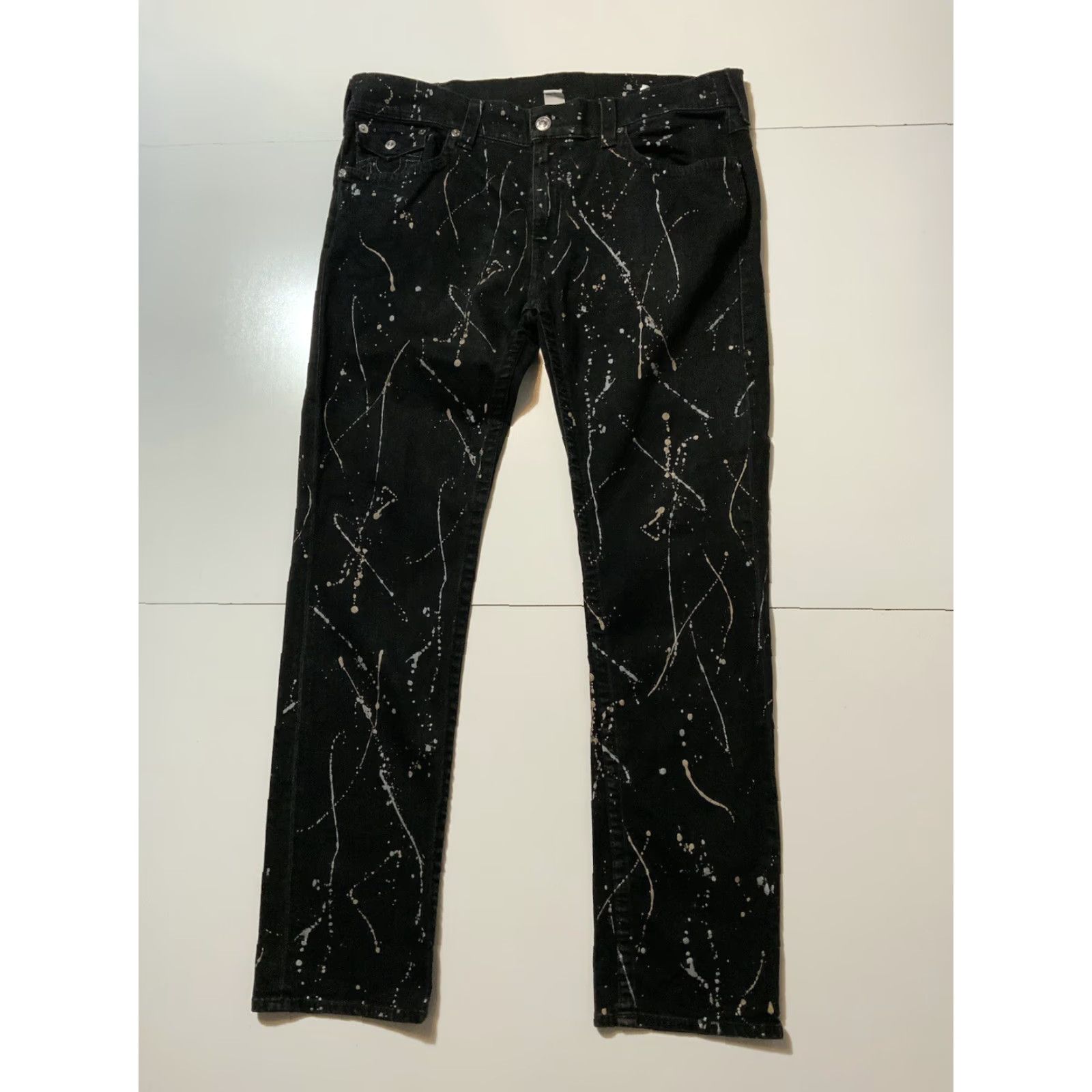 True Religion VINTAGE True Religion Paint Splatter Skinny Flap Horseshoe Mens Black Denim Jeans Sz. 40 - Men Jeans Black 40 Slim Skinny Flap Horseshoe 34 Inseam Size US 40 / EU 56 - 2 Thumbnail