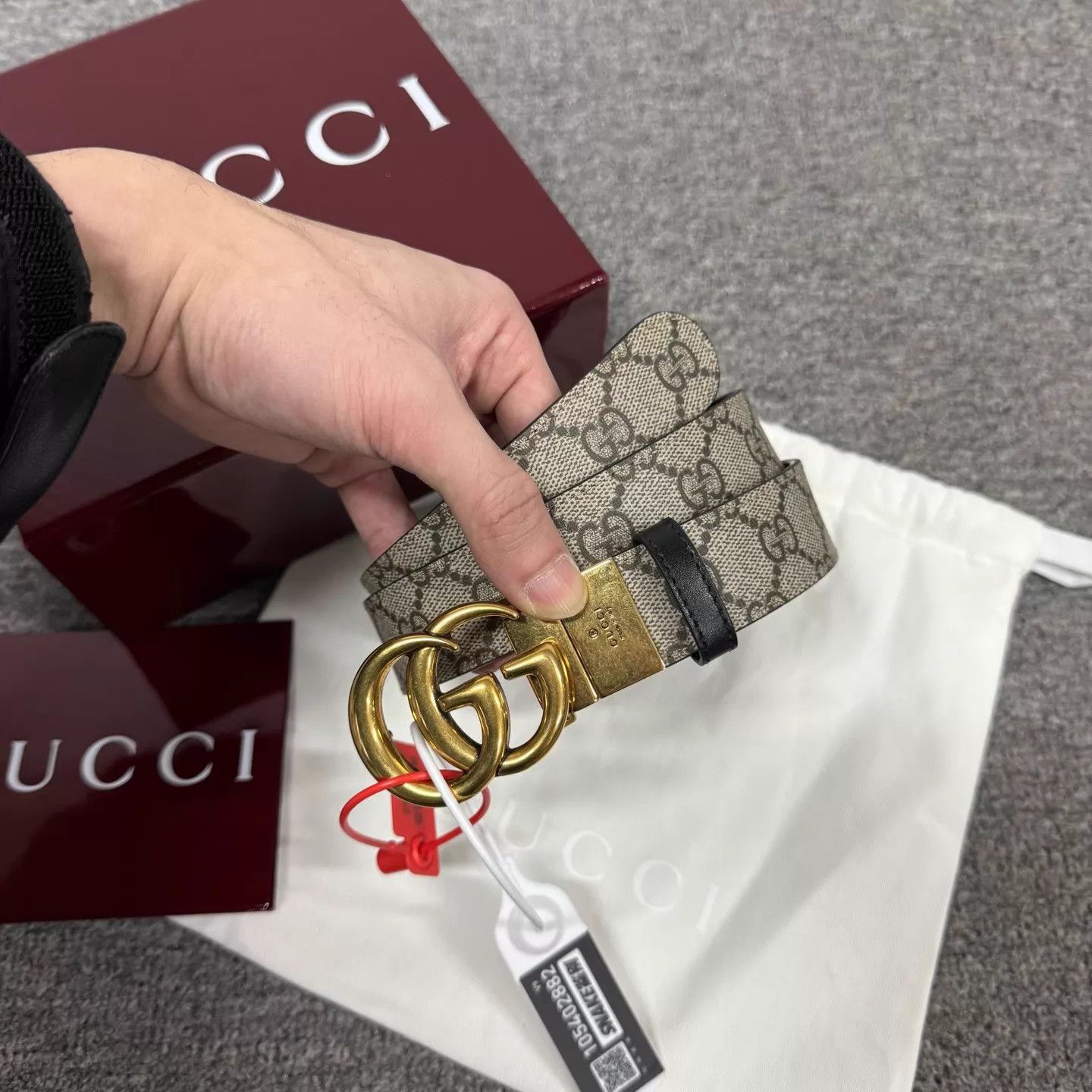 Gucci Gucci Gold GG Buckle Snake Print GG Supreme Belt 99 New Size ONE SIZE - 2 Thumbnail