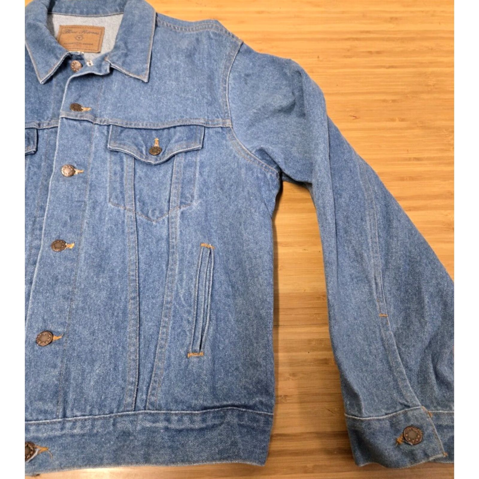 Vintage VINTAGE Three Rivers Denim Jeans Jacket Mens M Blue Denim Jacket 90s Trucker Button Up Casual Size US 31 - 2 Thumbnail