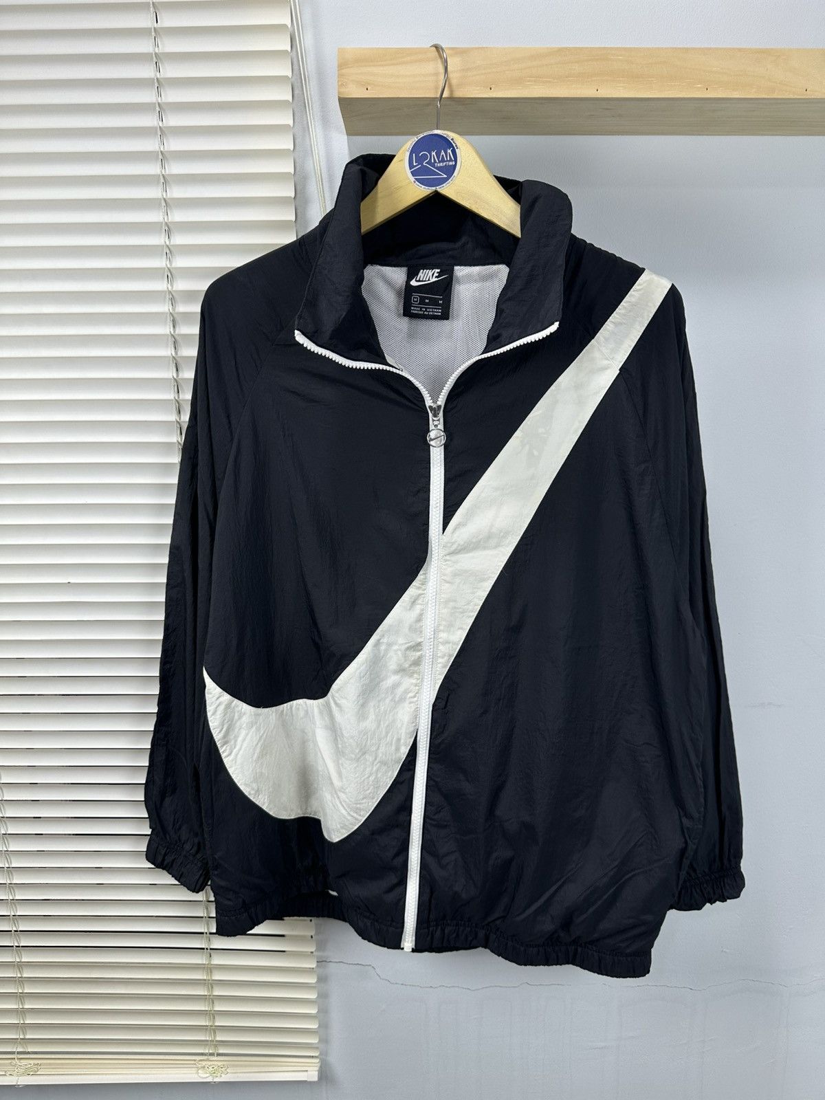 Nike NIKE SWOOSH WINDBREAKER Size US XL / EU 56 / 4 - 2 Thumbnail