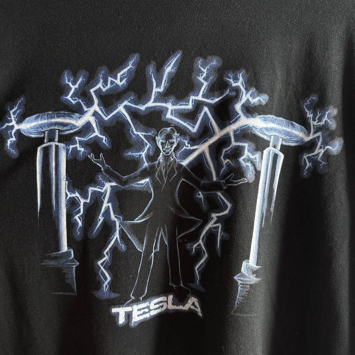 Band Tees Nikola Tesla Vintage T shirt Size US XXL / EU 58 / 5 - 2 Thumbnail