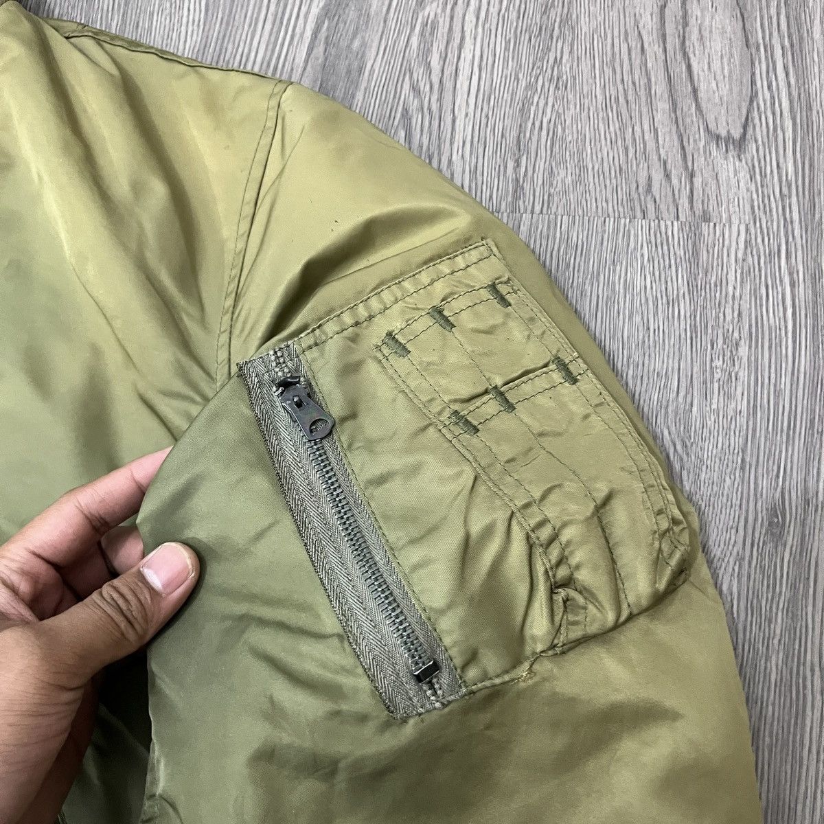 Alpha Industries Crazy Sunfaded Greenbrier Ind Ma-1 Fly Bomber Jacket Size US M / EU 48-50 / 2 - 5 Thumbnail
