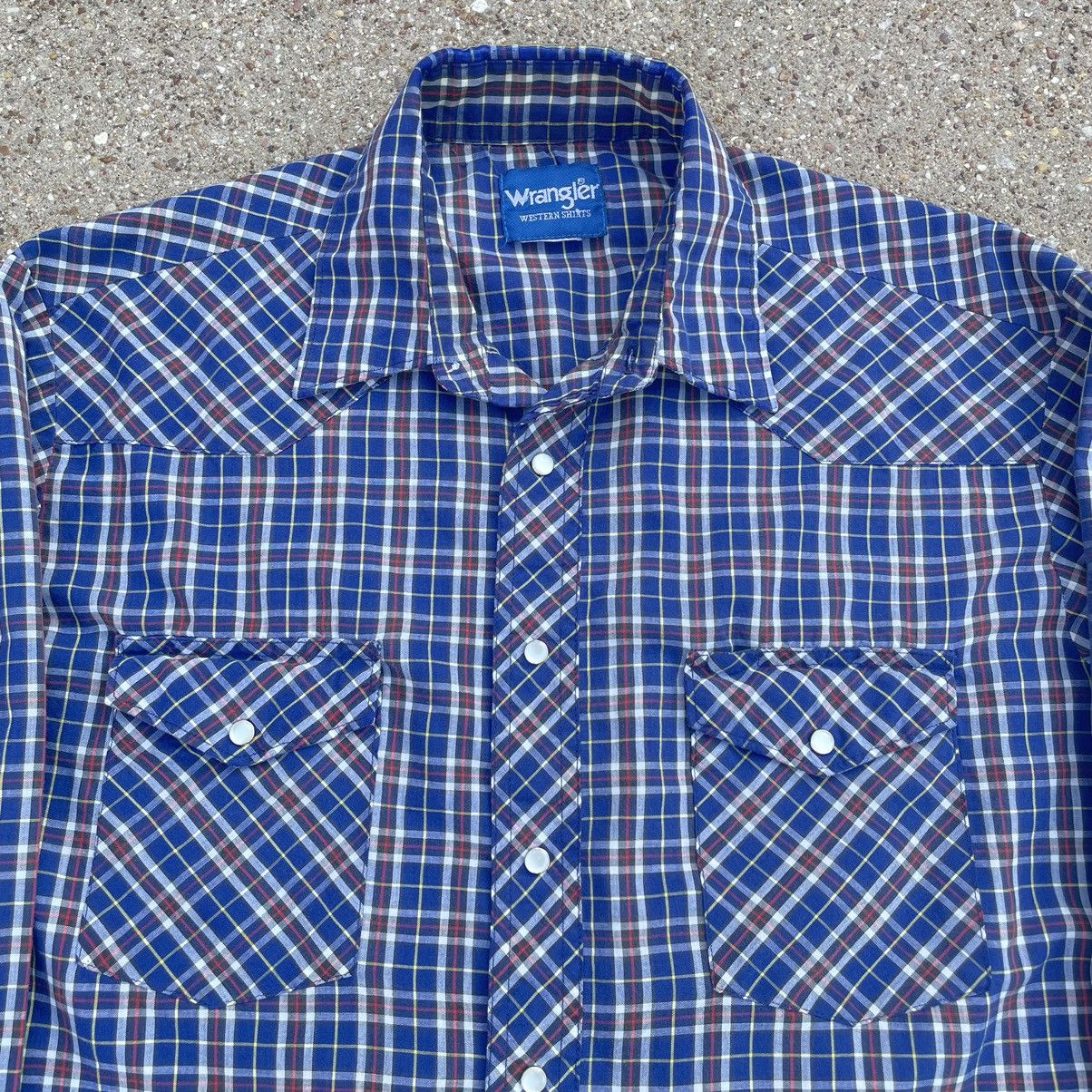Vintage × Wrangler Vintage Wrangler Western Pearl Snap Plaid Button Up LS Shirt Size US XL / EU 56 / 4 - 1 Thumbnail