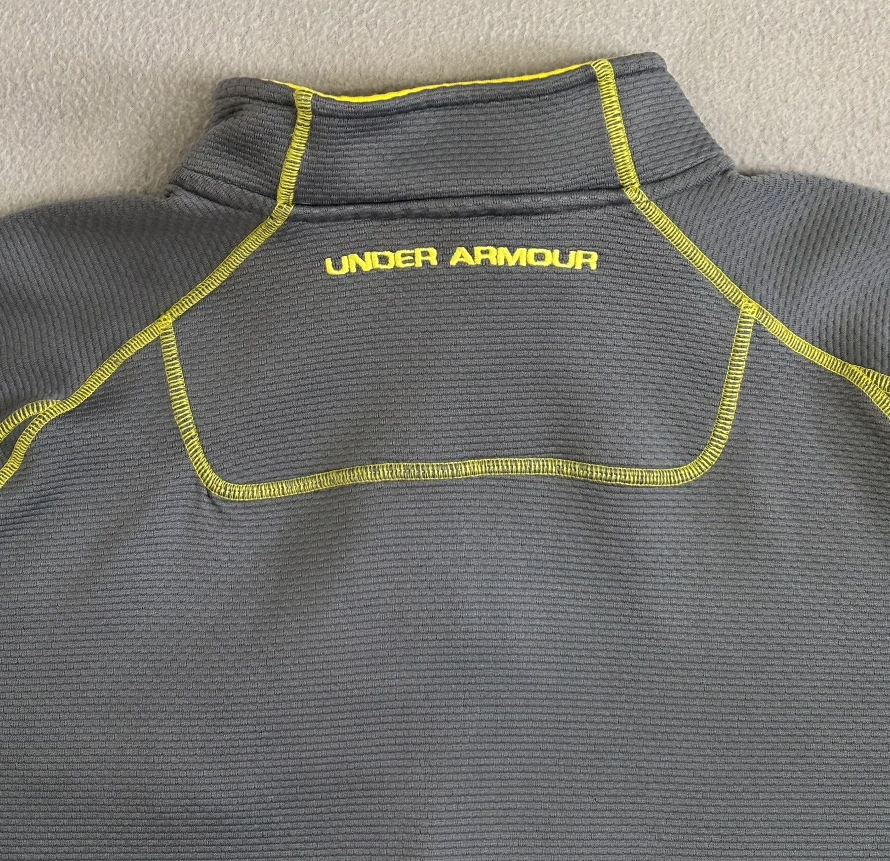 Under Armour Under Armor ColdGear sweatshirt 1/4 zip size. L Size US L / EU 52-54 / 3 - 9 Thumbnail