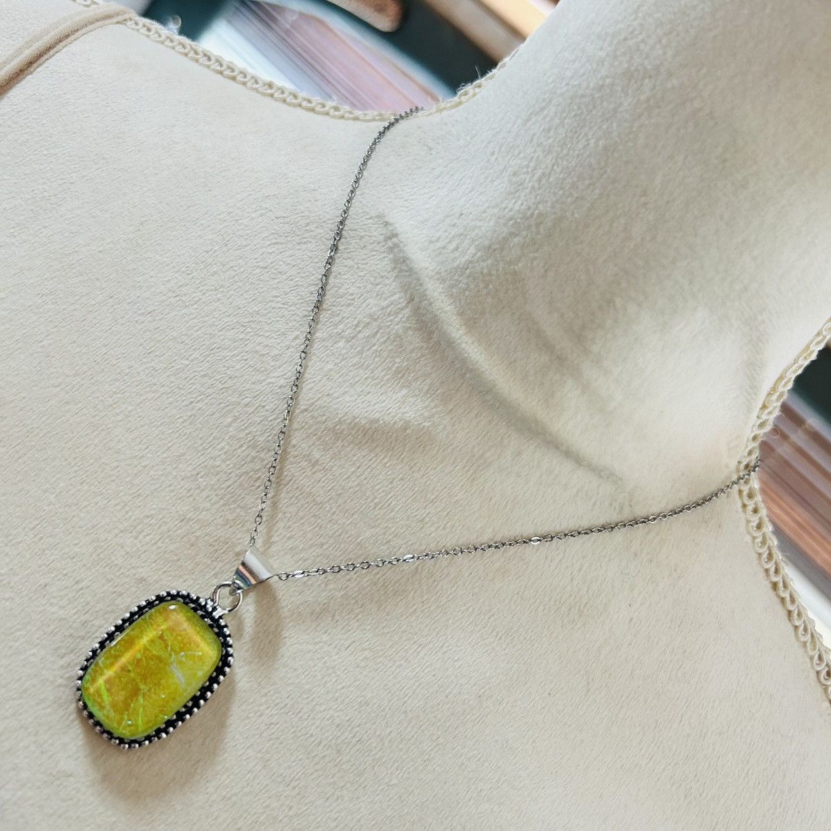 Handmade Handcrafted simulated opal dogtooth 925 sterling necklace Size ONE SIZE - 1 Thumbnail
