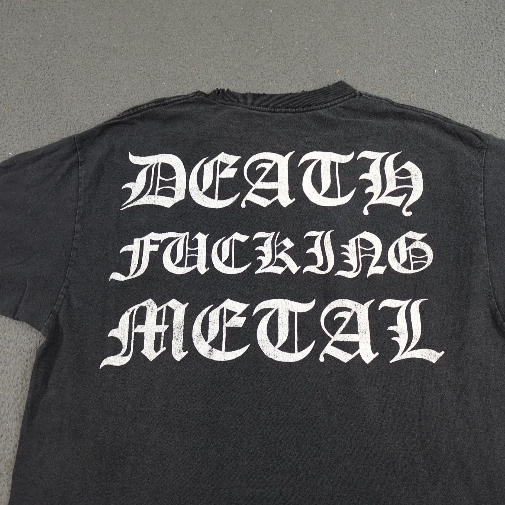 Vintage VINTAGE Carnifex Shirt Mens Small Black Death Fcking Metal Band Graphic Tour Tee Size US S / EU 44-46 / 1 - 6 Thumbnail