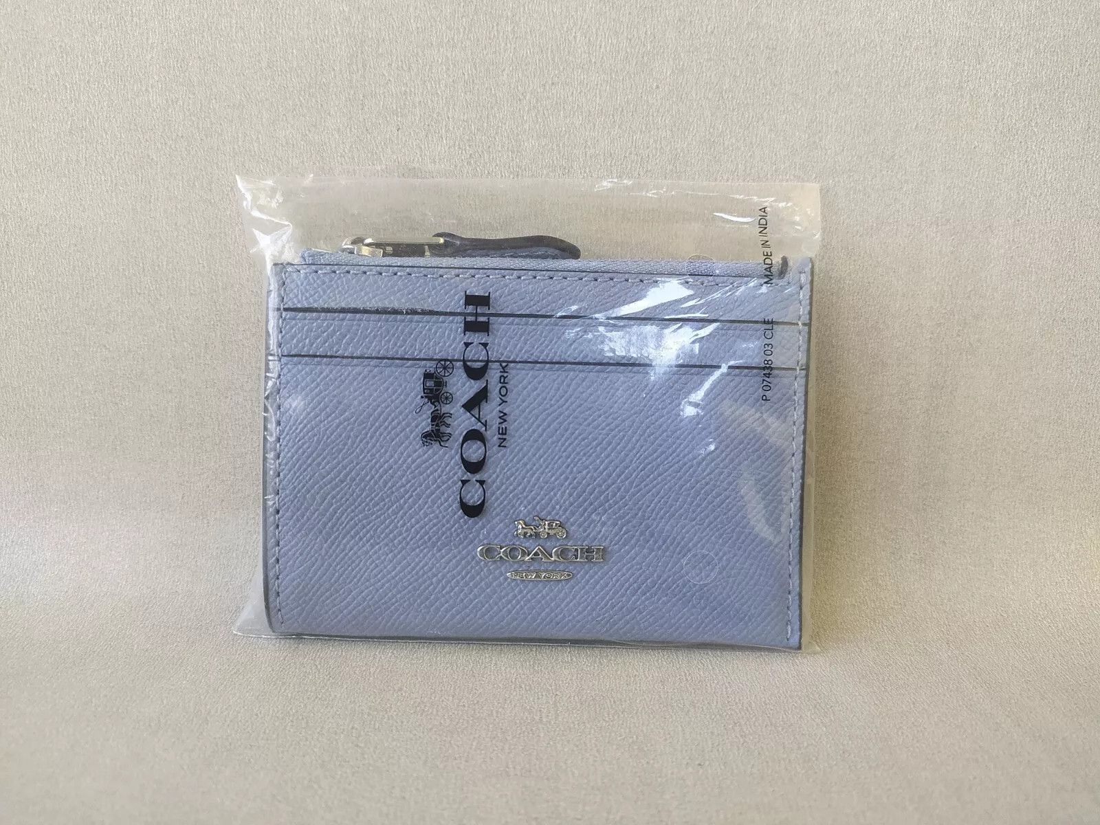 Coach Coach Mini Skinny ID zip Card Case in cross grain T 9101 Size ONE SIZE - 3 Thumbnail