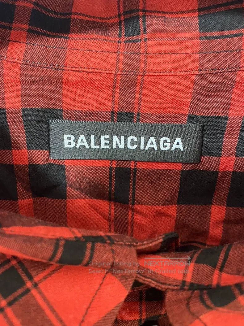 Balenciaga Balenciaga size 41 Heart Electric Sound Logo Shirt Size US S / EU 44-46 / 1 - 3 Thumbnail