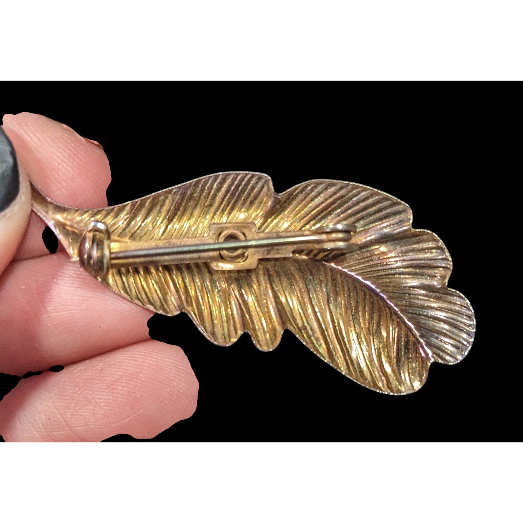 Other Vintage Fairycore Gold Tone Anodized Feather Brooch With Gre Size ONE SIZE - 8 Thumbnail