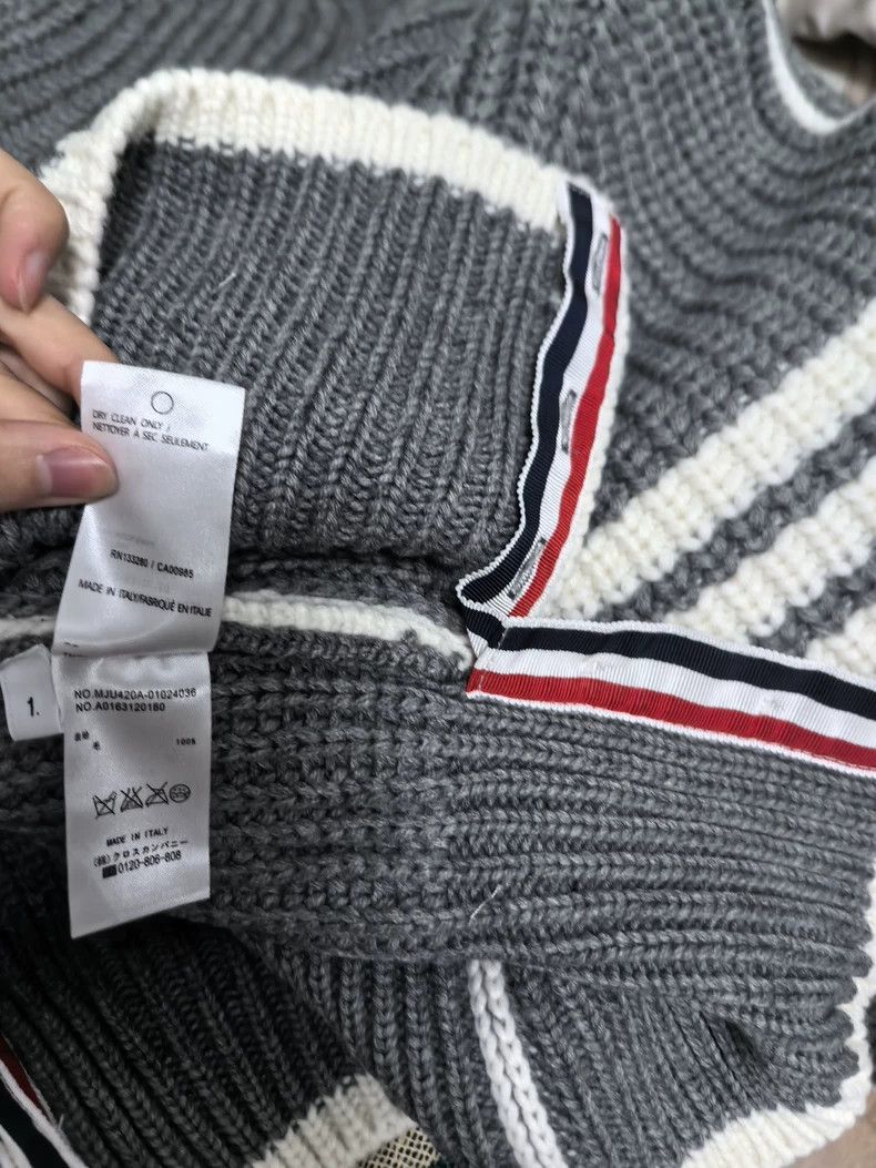 Thom Browne Thom browne Wool knitted sweater 2504-Nextarrow Size US S / EU 44-46 / 1 - 8 Thumbnail