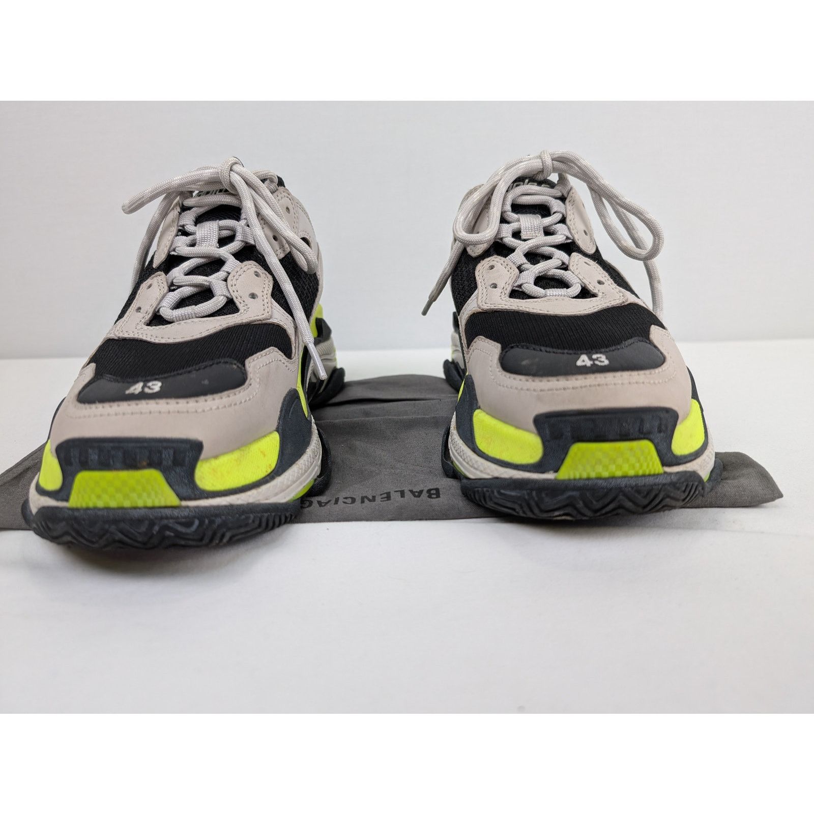 Balenciaga o1rshd1 Runner Sneakers in Grey/Yellow Fluo Size US 10 / EU 43 - 20 Thumbnail
