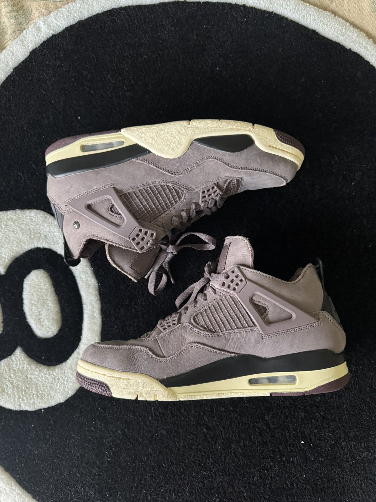 A Ma Maniere × Nike A Ma Maniére Jordan 4 Size US 10.5 / EU 43-44 - 3 Thumbnail