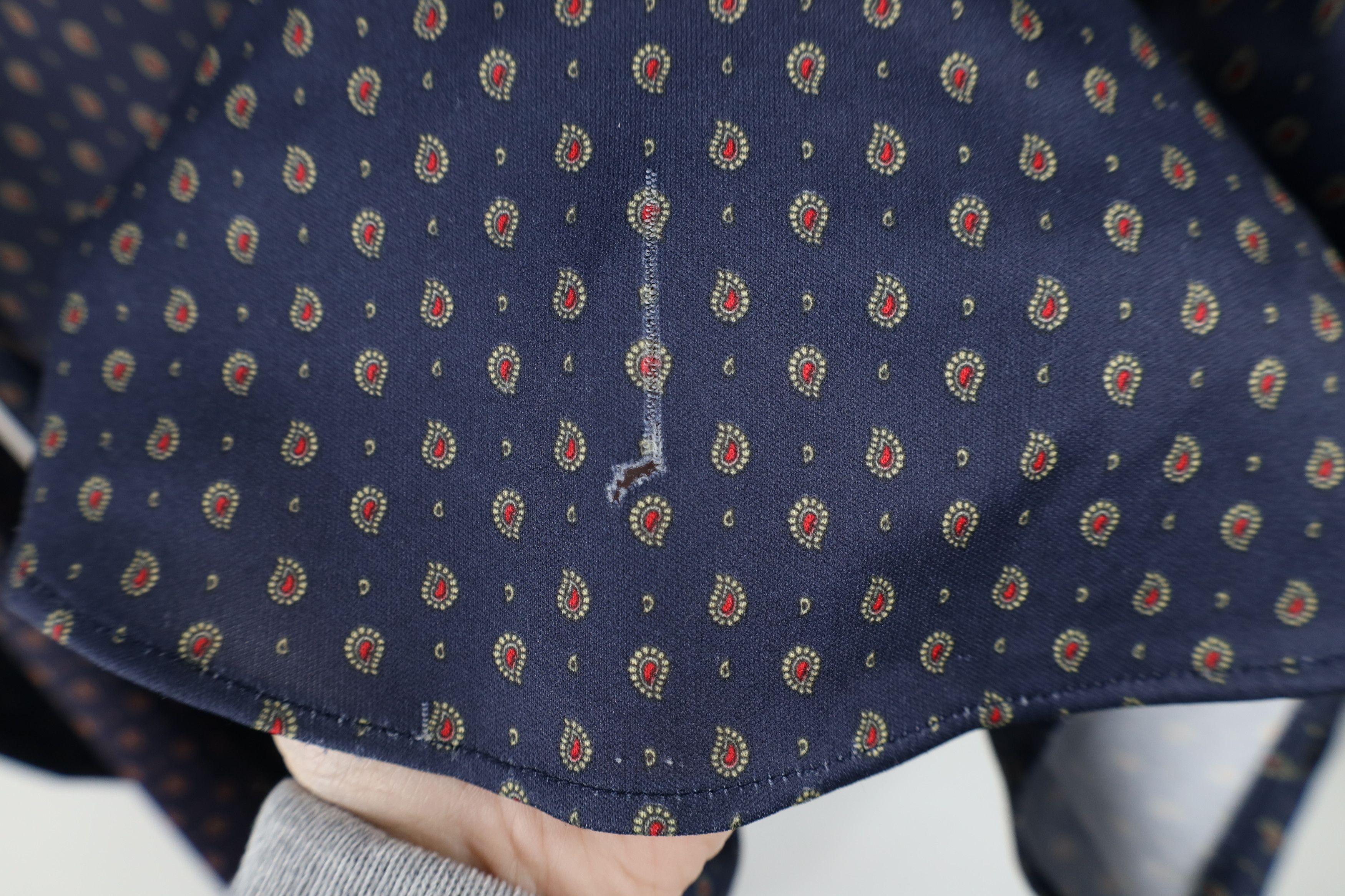 Vintage Vintage 70s Streetwear Paisley Collared Button Shirt USA Size US L / EU 52-54 / 3 - 9 Thumbnail