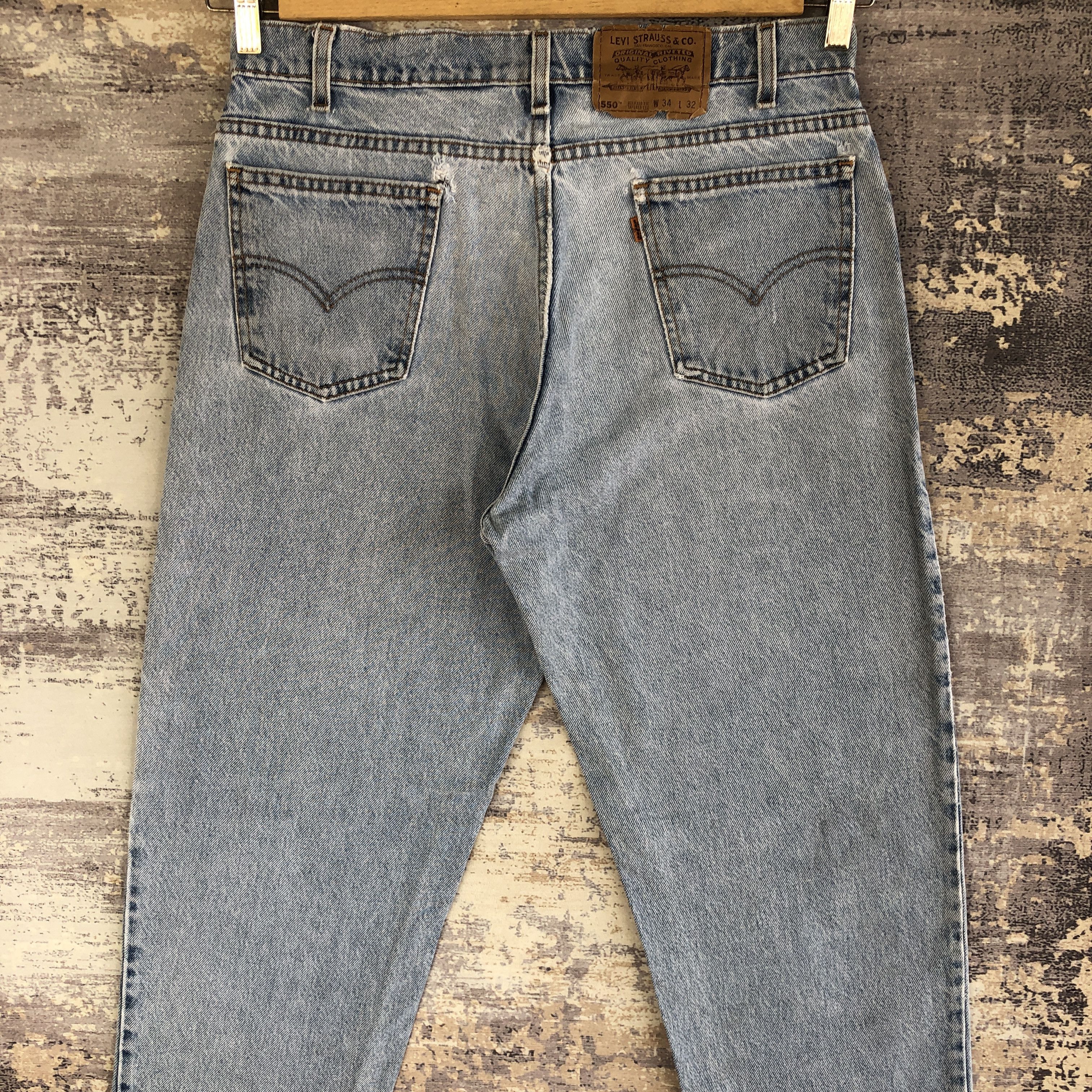 Levi's Vintage Levis Orange Tab Jeans Levis 550 Light Wash Denim Size US 32 / EU 48 - 4 Thumbnail