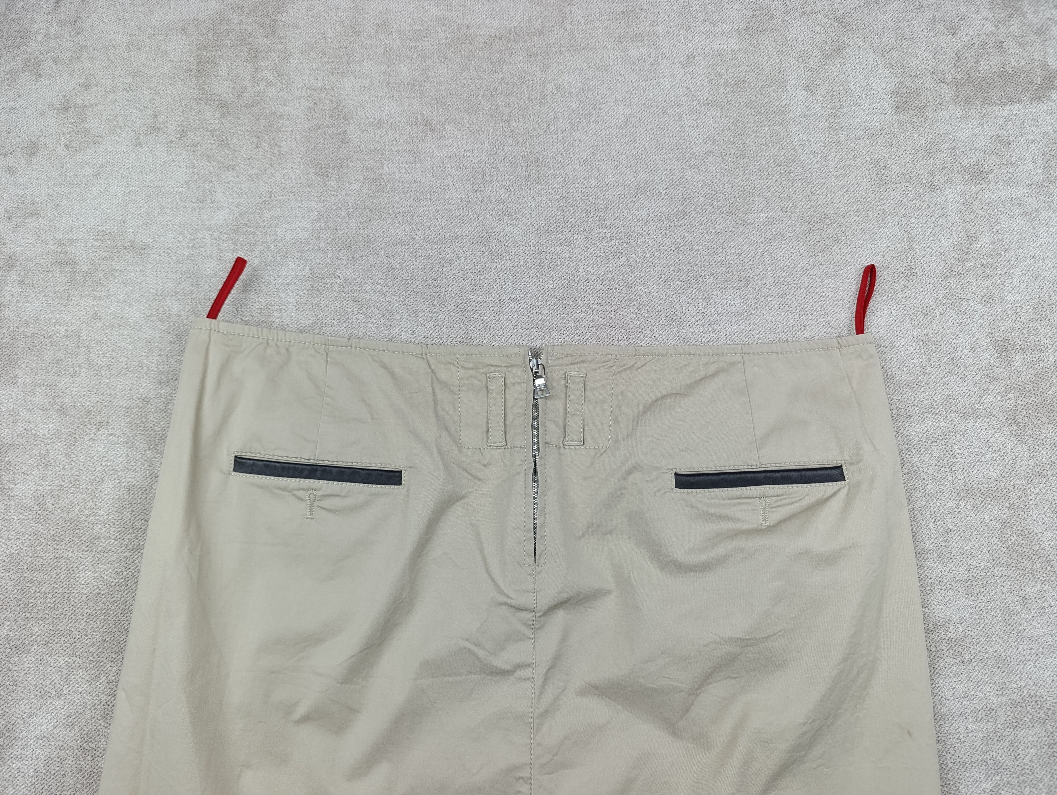 Prada VINTAGE PRADA SPORT MINI SKIRT Y2K Size 32" / US 10 / IT 46 - 7 Thumbnail