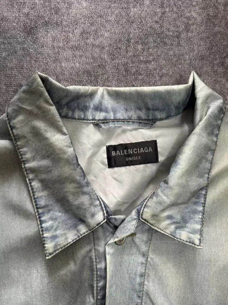 Balenciaga Balenciaga Digital Denim Jacket. Size US L / EU 52-54 / 3 - 3 Thumbnail