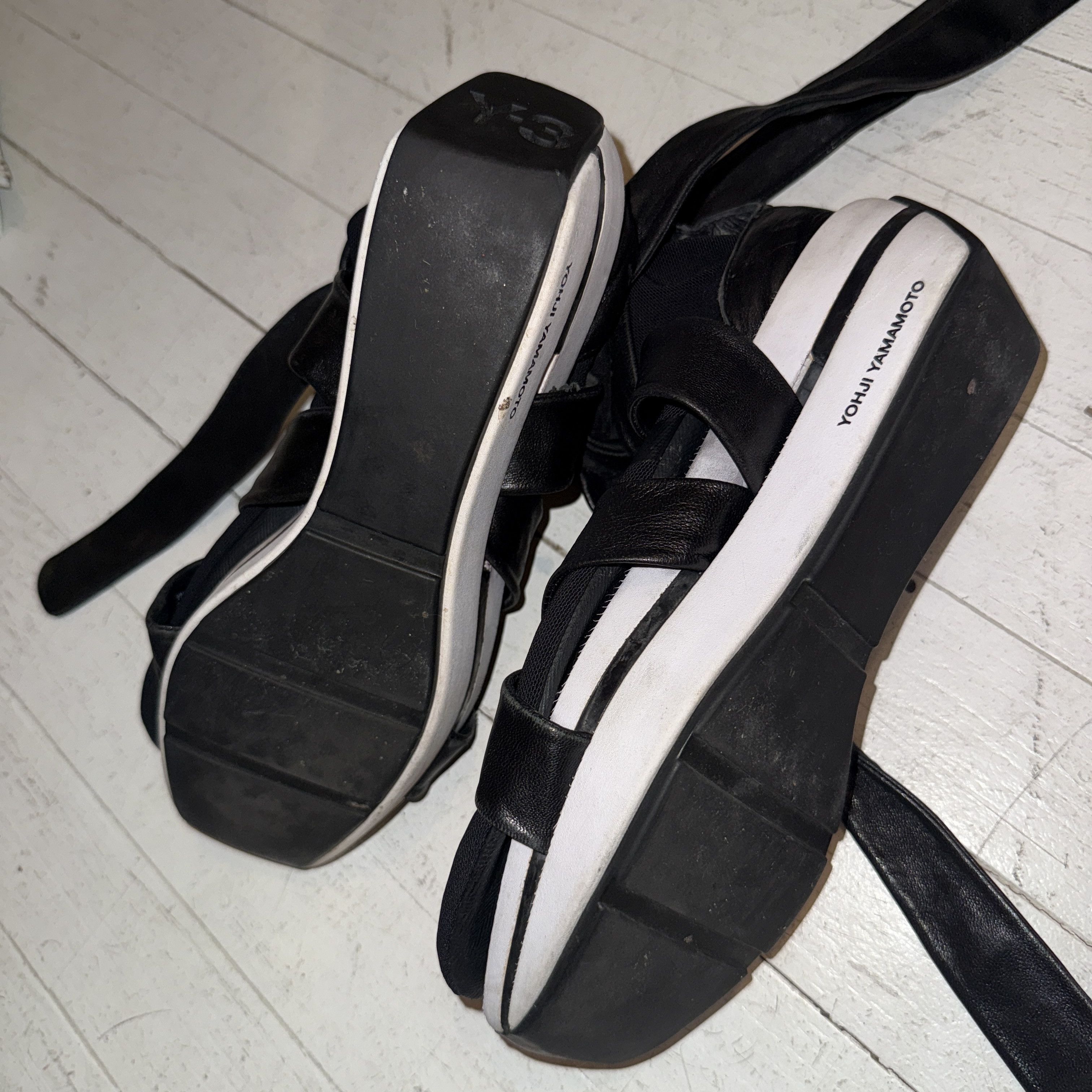 Adidas × Y-3 × Yohji Yamamoto RARE Adidas Y-3 Tabi Wedge Heel Sandal Size US 7 / IT 37 - 5 Thumbnail