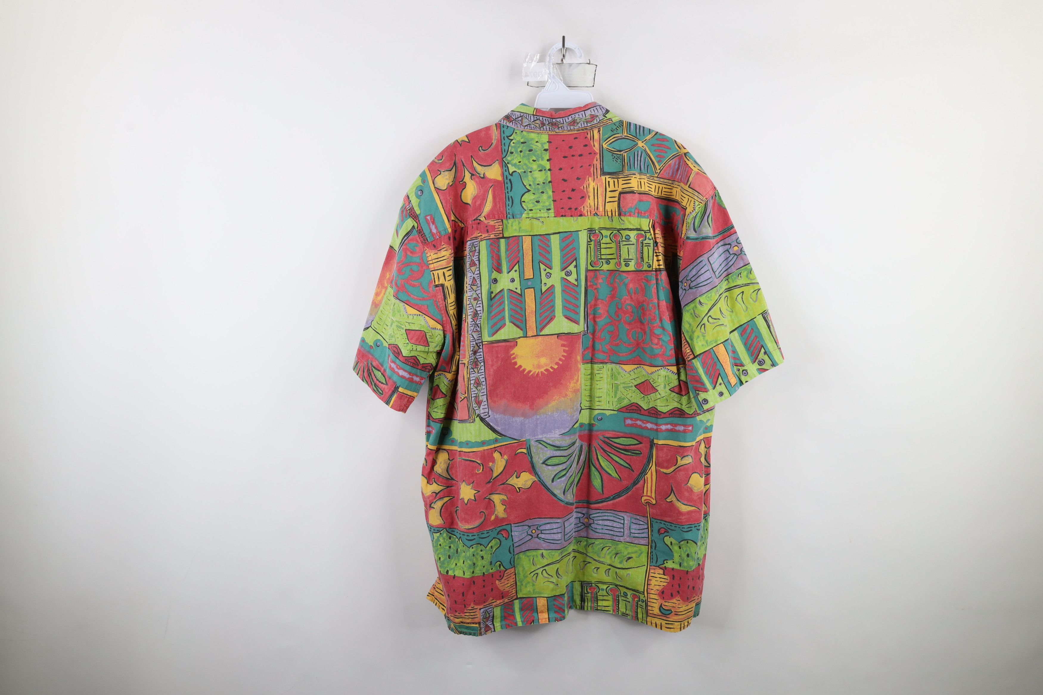 Vintage Vintage 90s Streetwear Rainbow Short Sleeve Button Shirt Size US XL / EU 56 / 4 - 10 Thumbnail