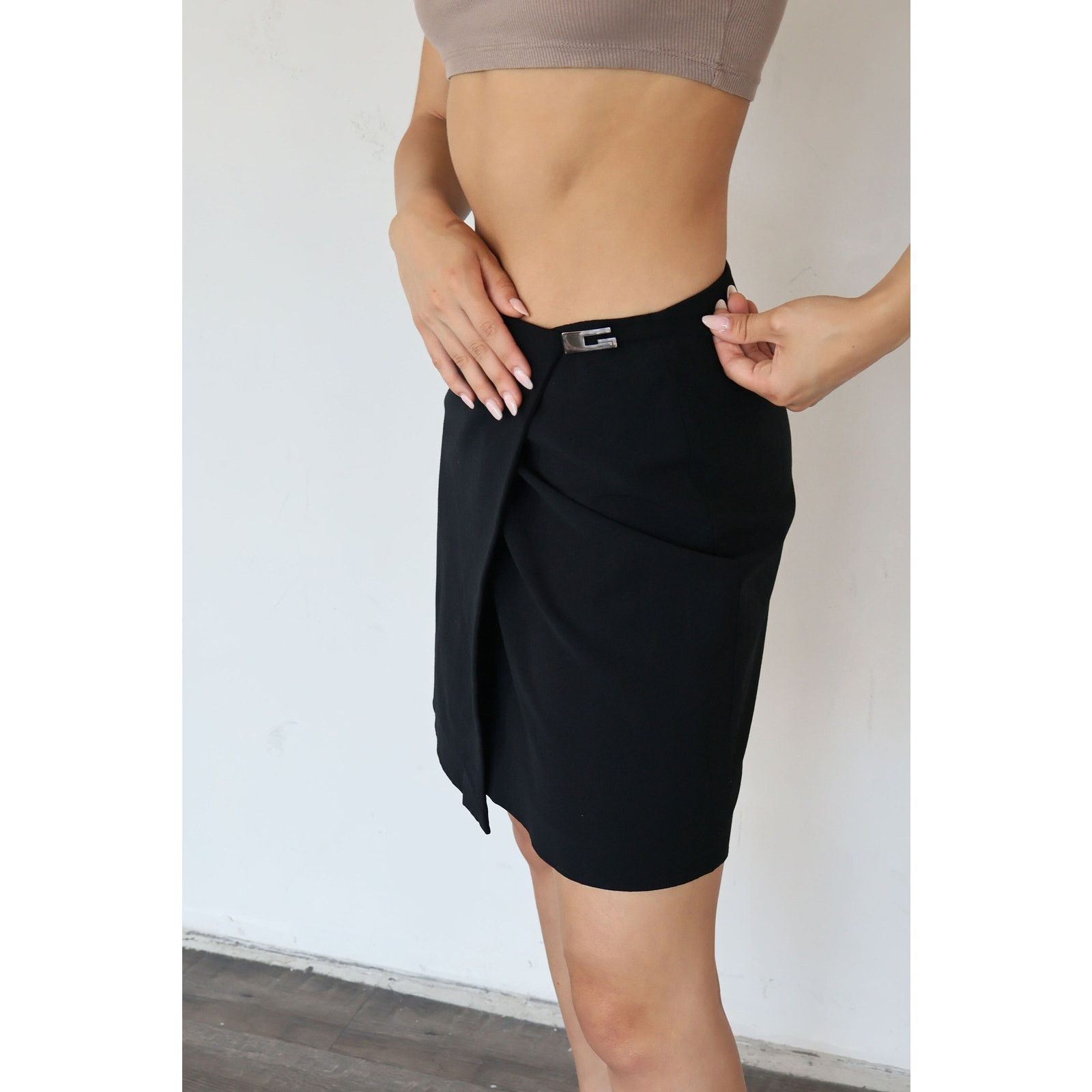 Gucci GUCCI by Tom Ford 1998 Wool Wrap Skirt Size 26" / US 2 / IT 38 - 7 Thumbnail