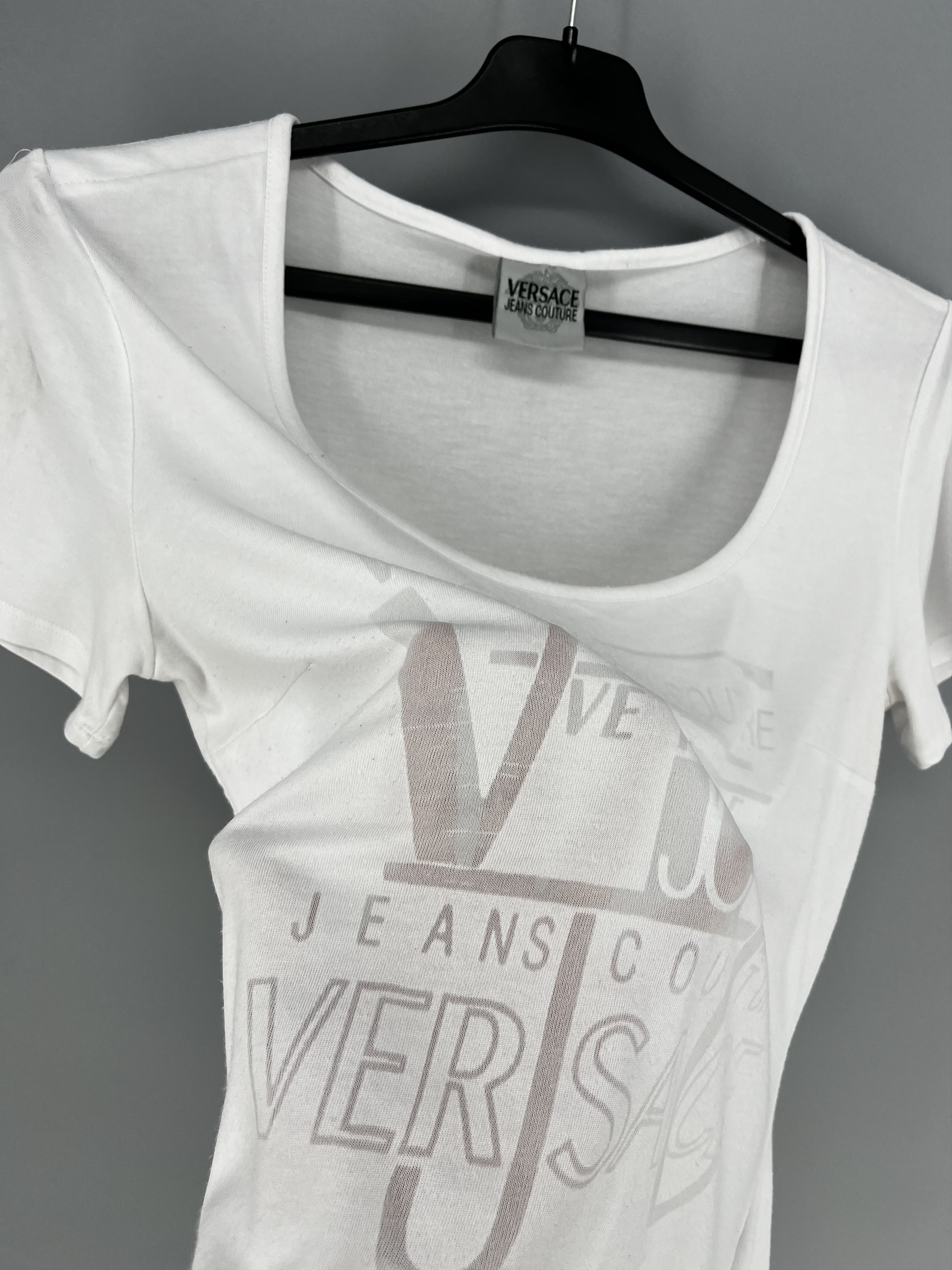 Versace Gianni Versace Jeans medusa meduza tee shirt 90s OLD MONEY Size M / US 6-8 / IT 42-44 - 8 Thumbnail
