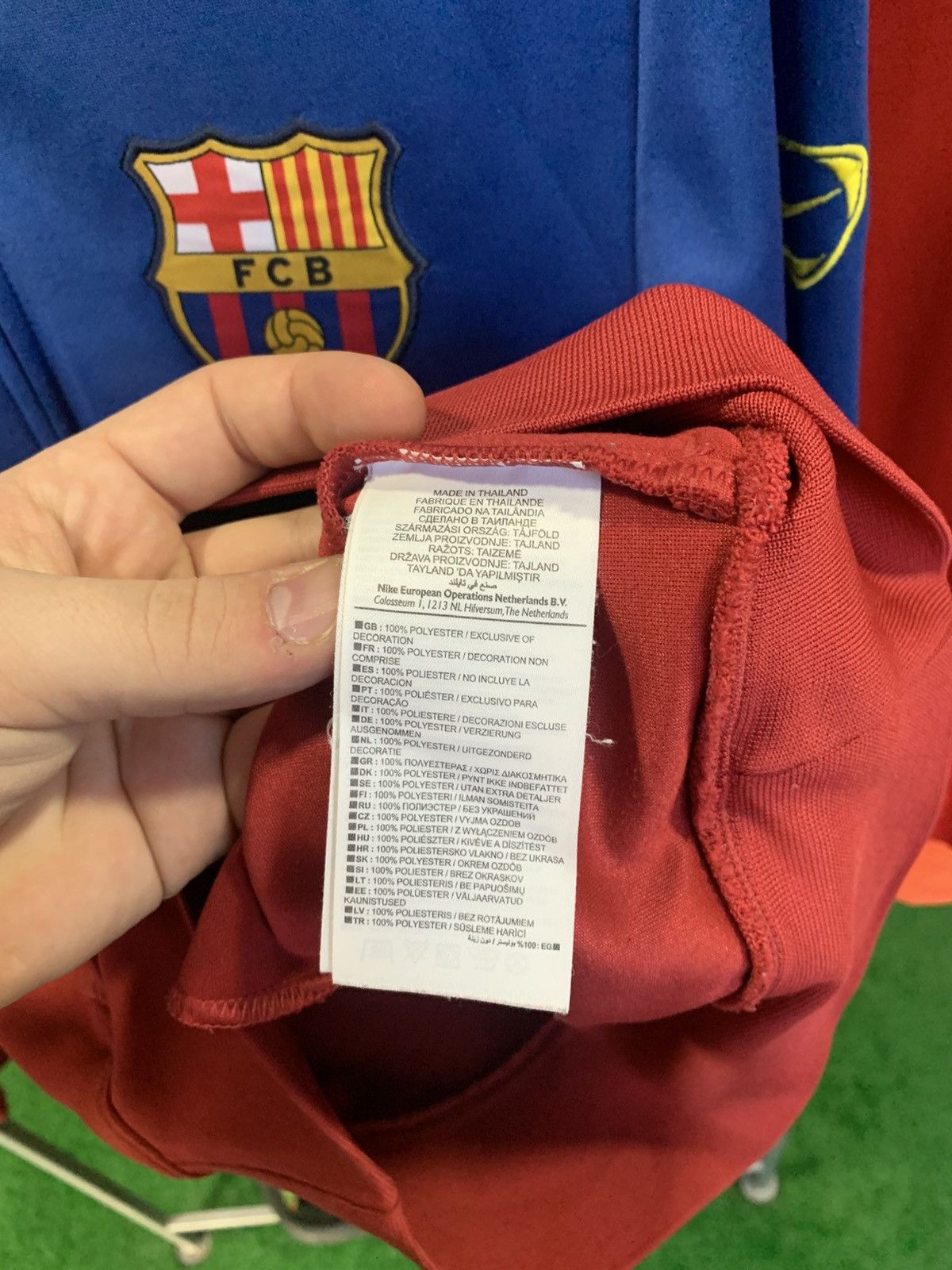 Nike × Vintage FC Barcelona Football Blue Red Jacket Vintage Size S Size US S / EU 44-46 / 1 - 5 Thumbnail