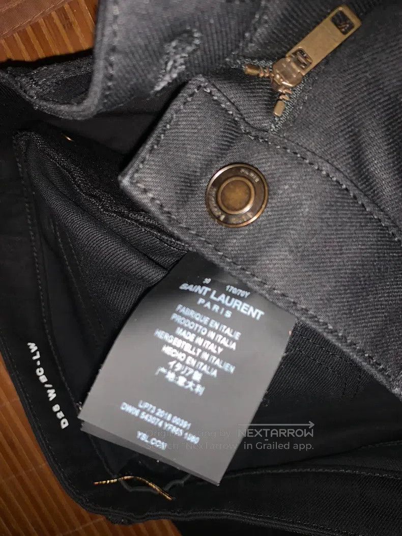 Saint Laurent Paris Saint Laurent Paris Wash bell-bottom pants size 30 i Size US 30 / EU 46 - 4 Thumbnail