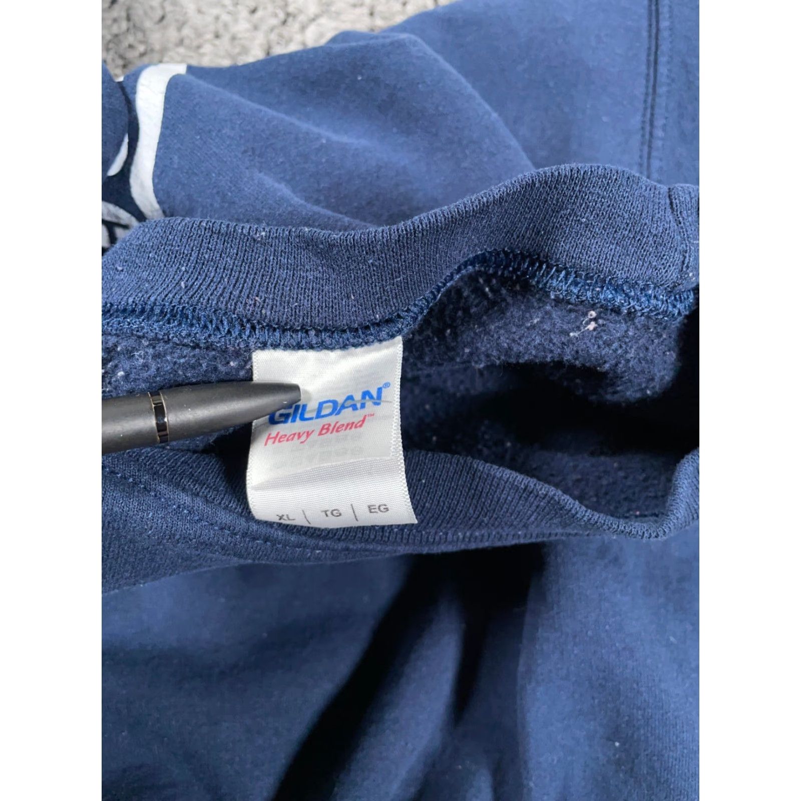 Gildan VINTAGE Retro Michigan Perch Point Conservation Club Sweatshirt Adult XL Dark Blue Boxy Size US XL / EU 56 / 4 - 4 Thumbnail