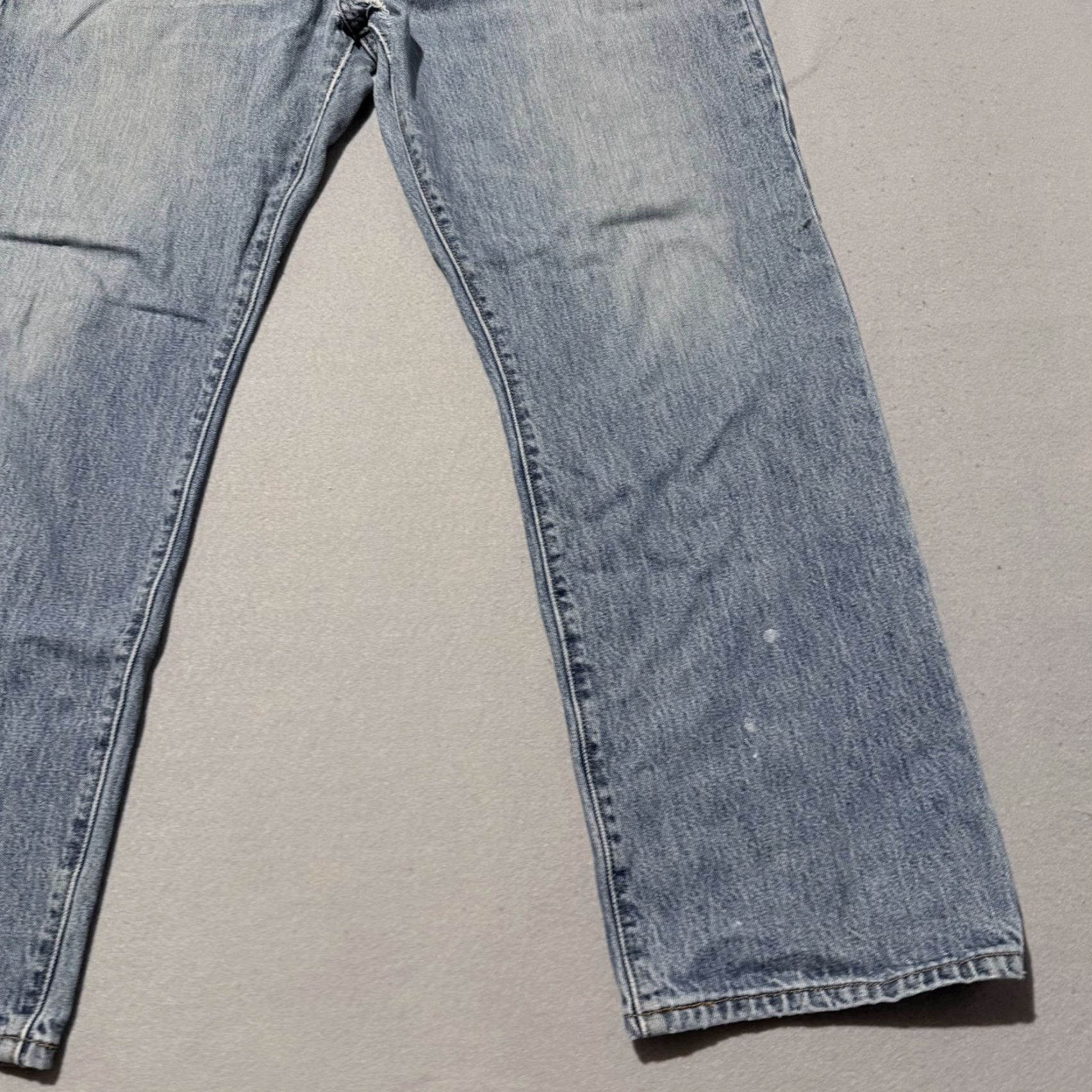 Levi's Levi's 501 Jeans Men's Blue Denim Mid Rise Classic Pockets - 38x30 Straight Vintage? Size US 38 / EU 54 - 6 Thumbnail