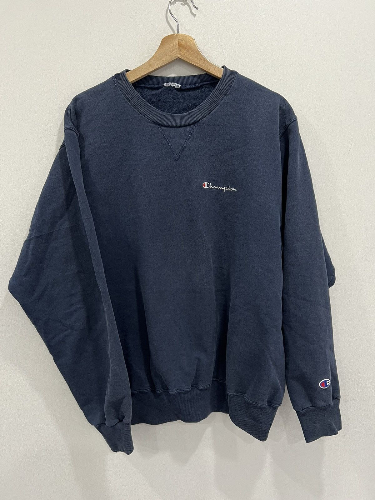Champion × Vintage Vintage 90s Champion Sweater Sweatshirt Size US L / EU 52-54 / 3 - 1 Thumbnail