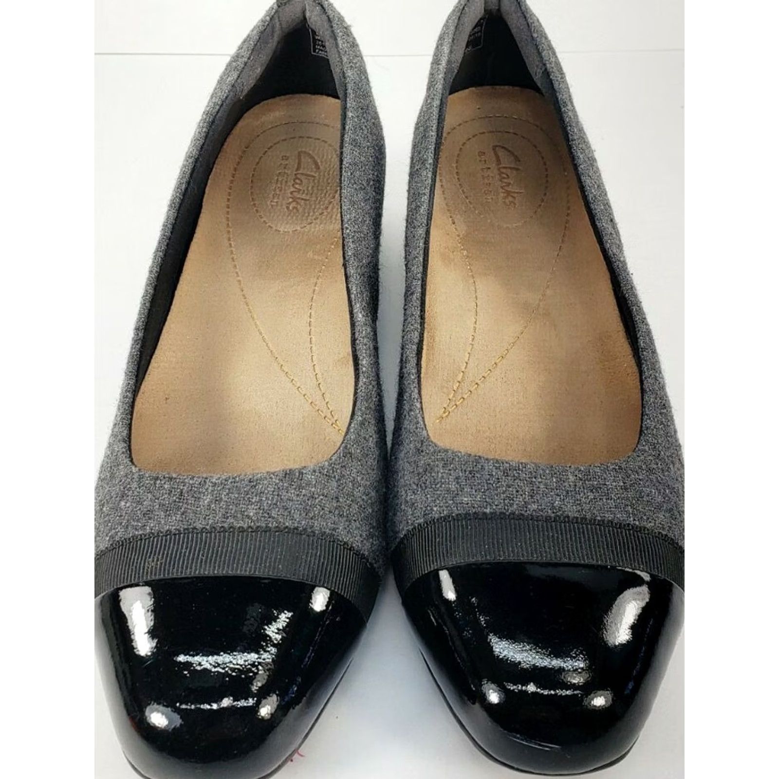 Clarks Clarks Collection Women’s Gray Wool Black Patent Leather Cap Toe Flats Size 7M Size ONE SIZE - 7 Thumbnail