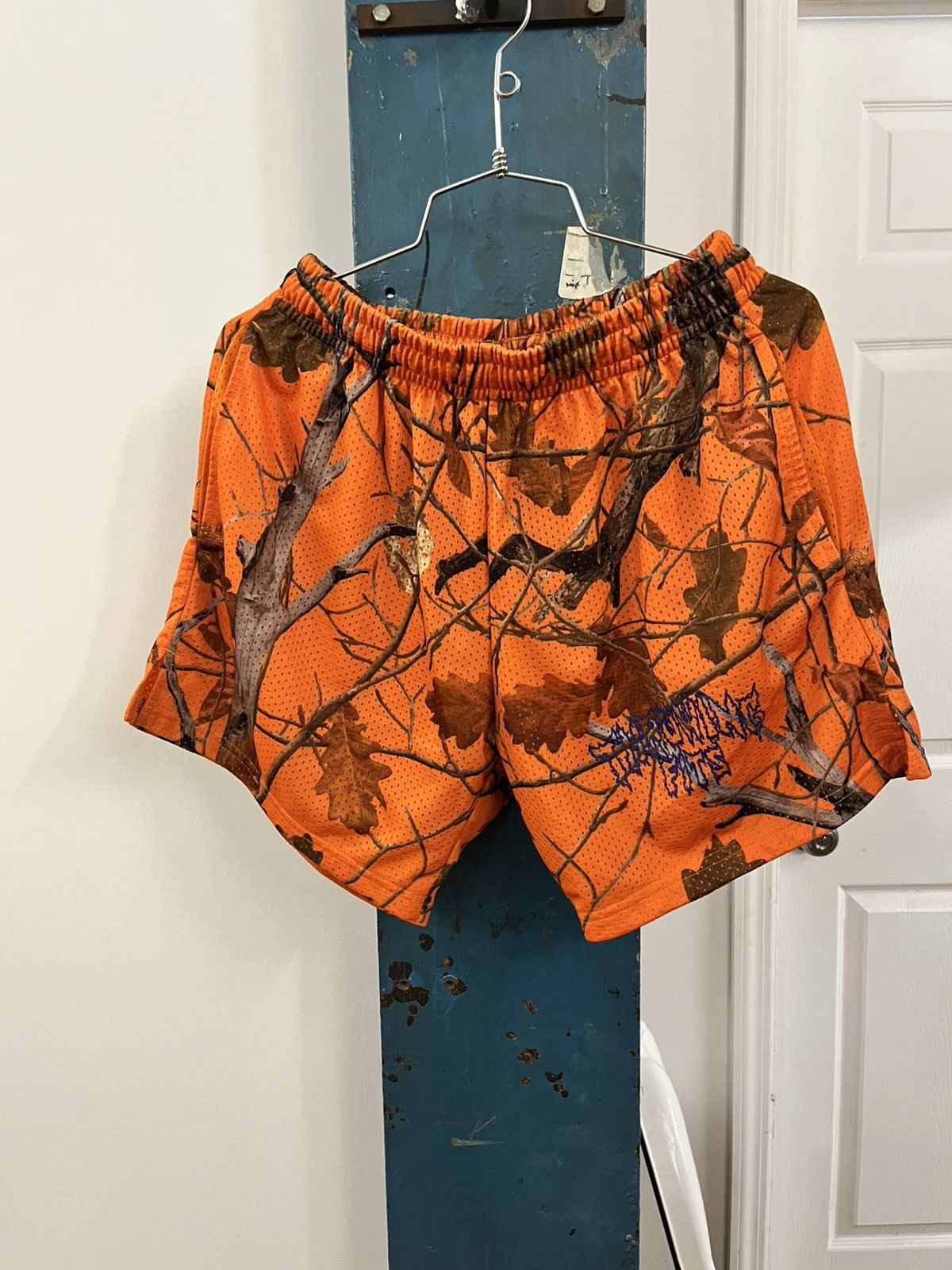 Throwing Fits Throwing Fits Real Tree Camo Mesh Pod Shorts Sz. M Size US 34 / EU 50 - 1 Thumbnail