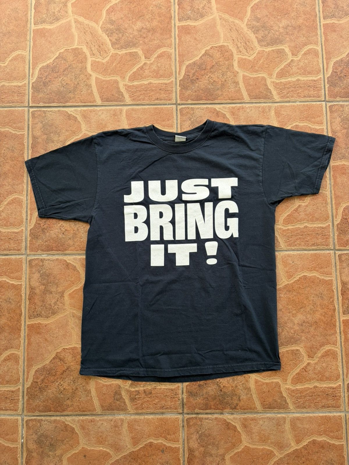 WWF Vintage ‘Just Bring It’ The Rock tshirt Size US XL / EU 56 / 4 - 1 Thumbnail