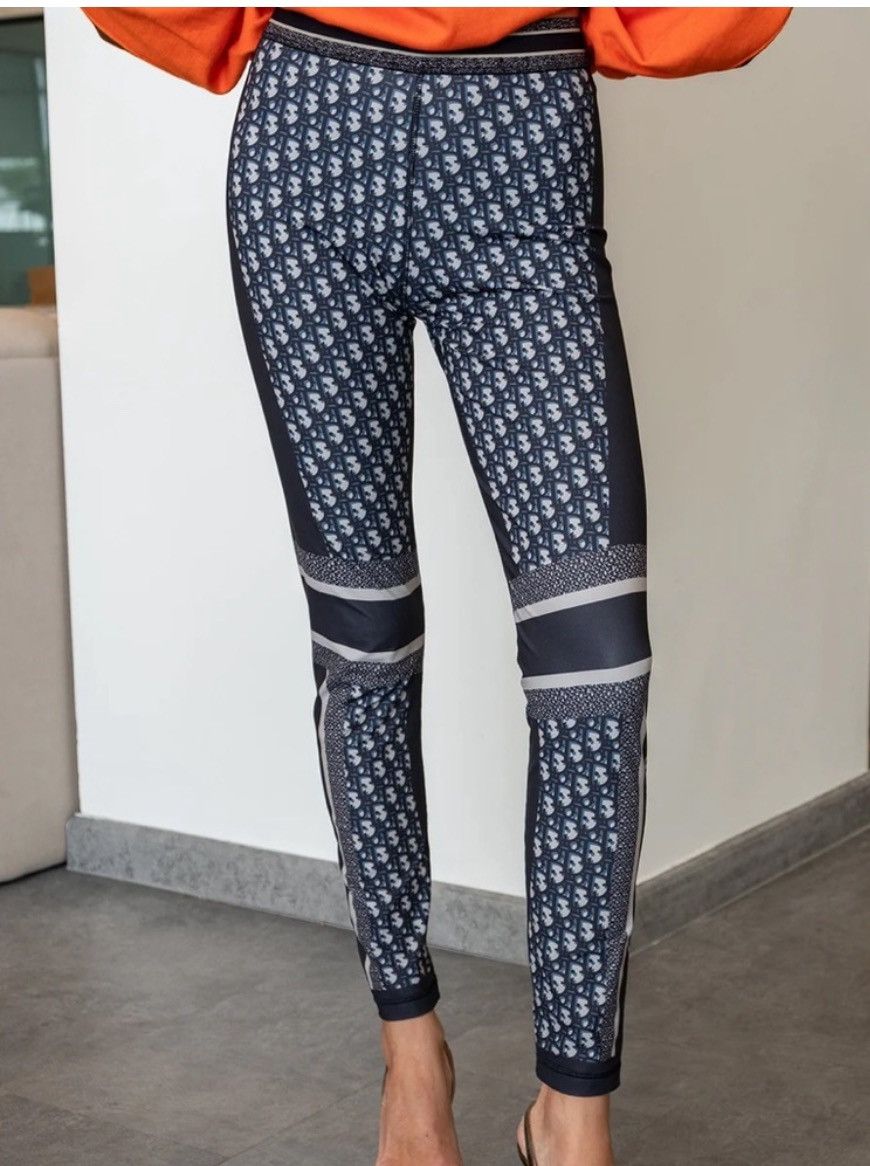 Dior Christian Dior Oblique Leggings Size 26" / US 2 / IT 38 - 1 Thumbnail