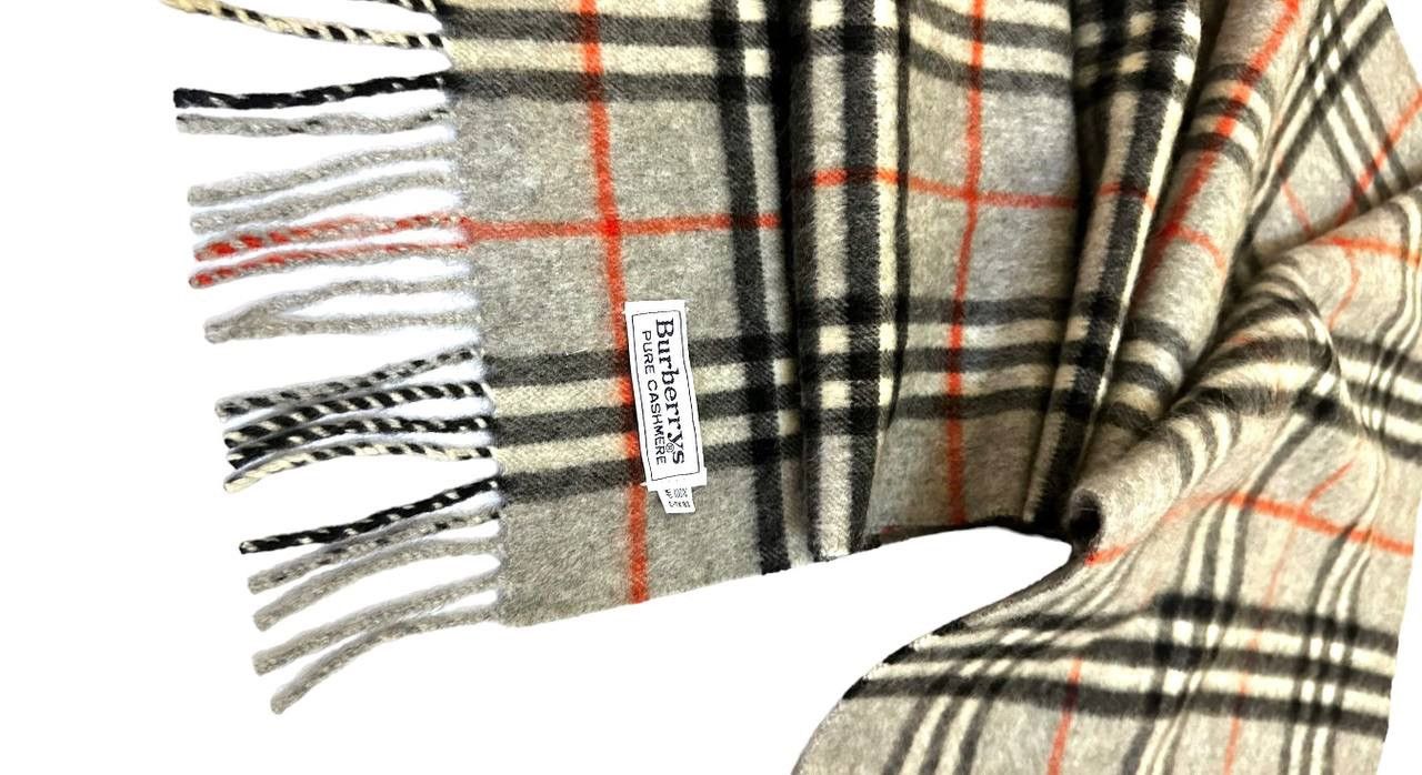 Burberry Burberrys Vintage CASHMERE Scarf / Muffler Size ONE SIZE - 5 Thumbnail