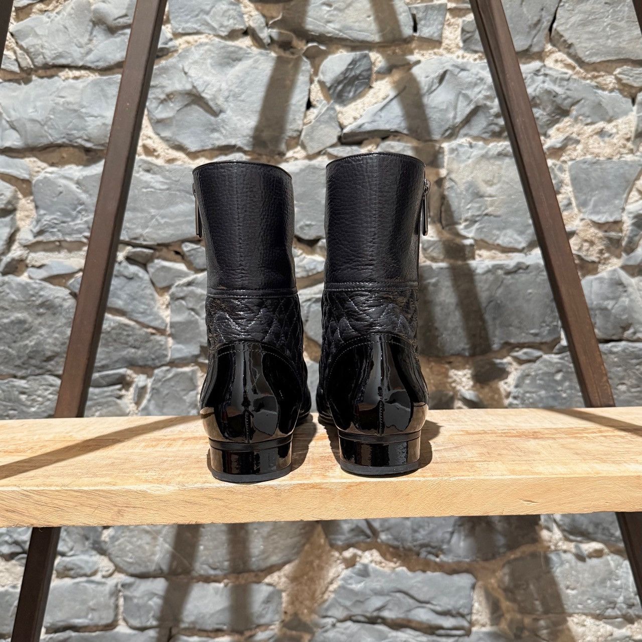 Chanel Chanel 2018 Grey Leather Chain CC Logo Flat Ankle Boots Size US 11.5 / IT 41.5 - 5 Thumbnail