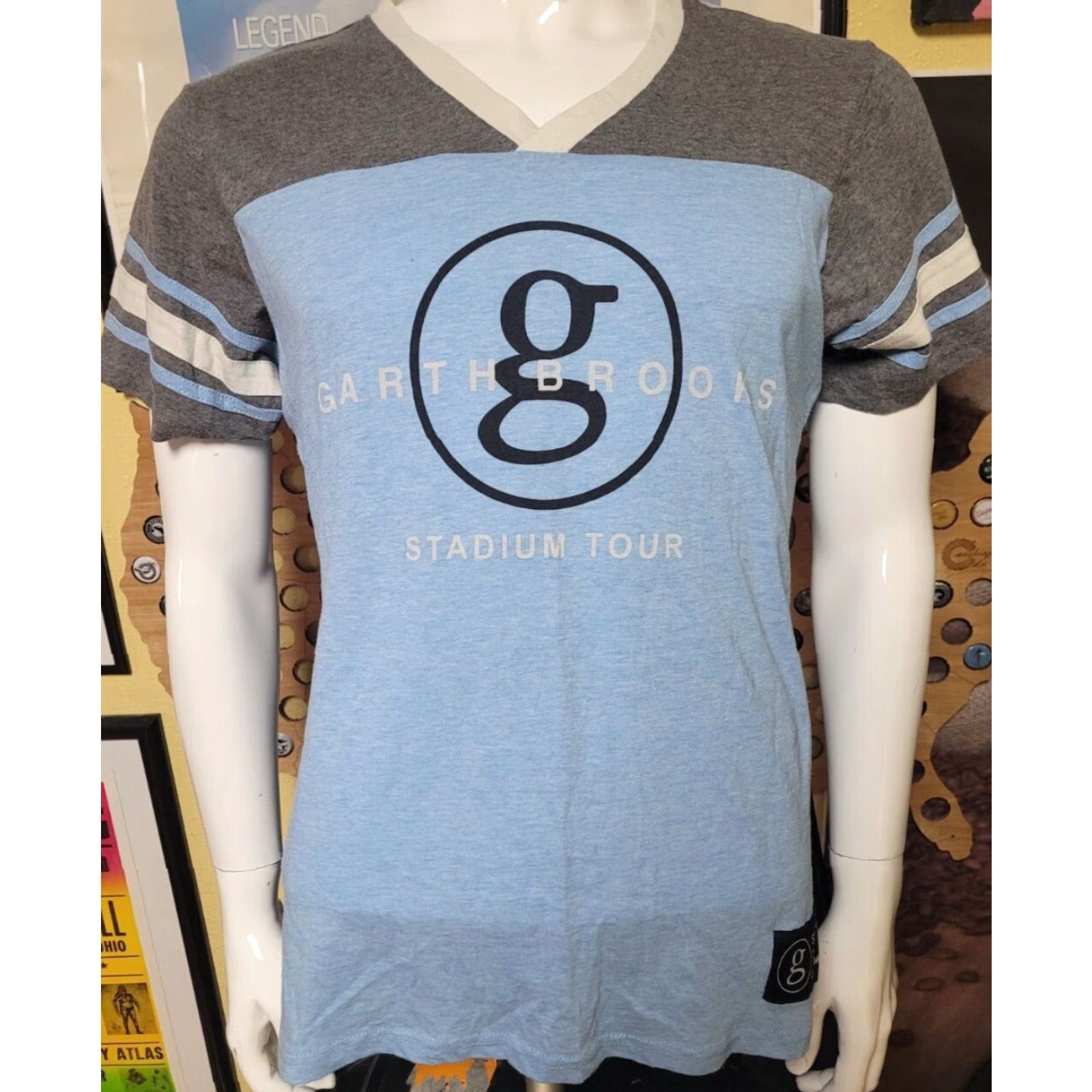 Brooks Womens Garth Brooks Stadium Tour Concert Jersey Shirt XL Blue 90s Music Country T-Shirt Womens Size XL / US 12-14 / IT 48-50 - 2 Thumbnail